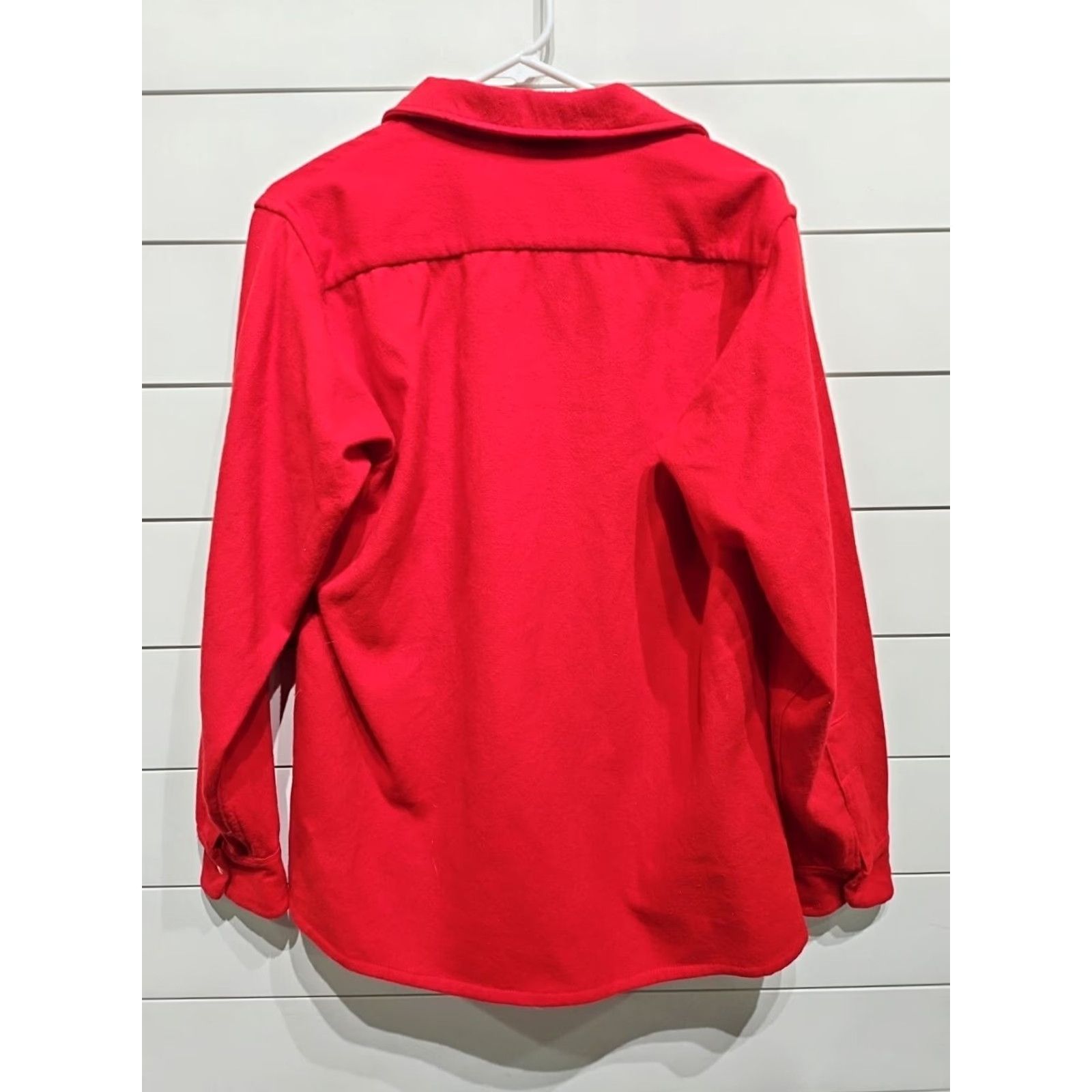 Vintage VINTAGE Woolrich Shirt Mens Medium Button-Up 100% Pure Virgin Wool Red Long Sleeve Collared Button-Down Fall Winter Spring Size US M / EU 48-50 / 2 - 6 Thumbnail