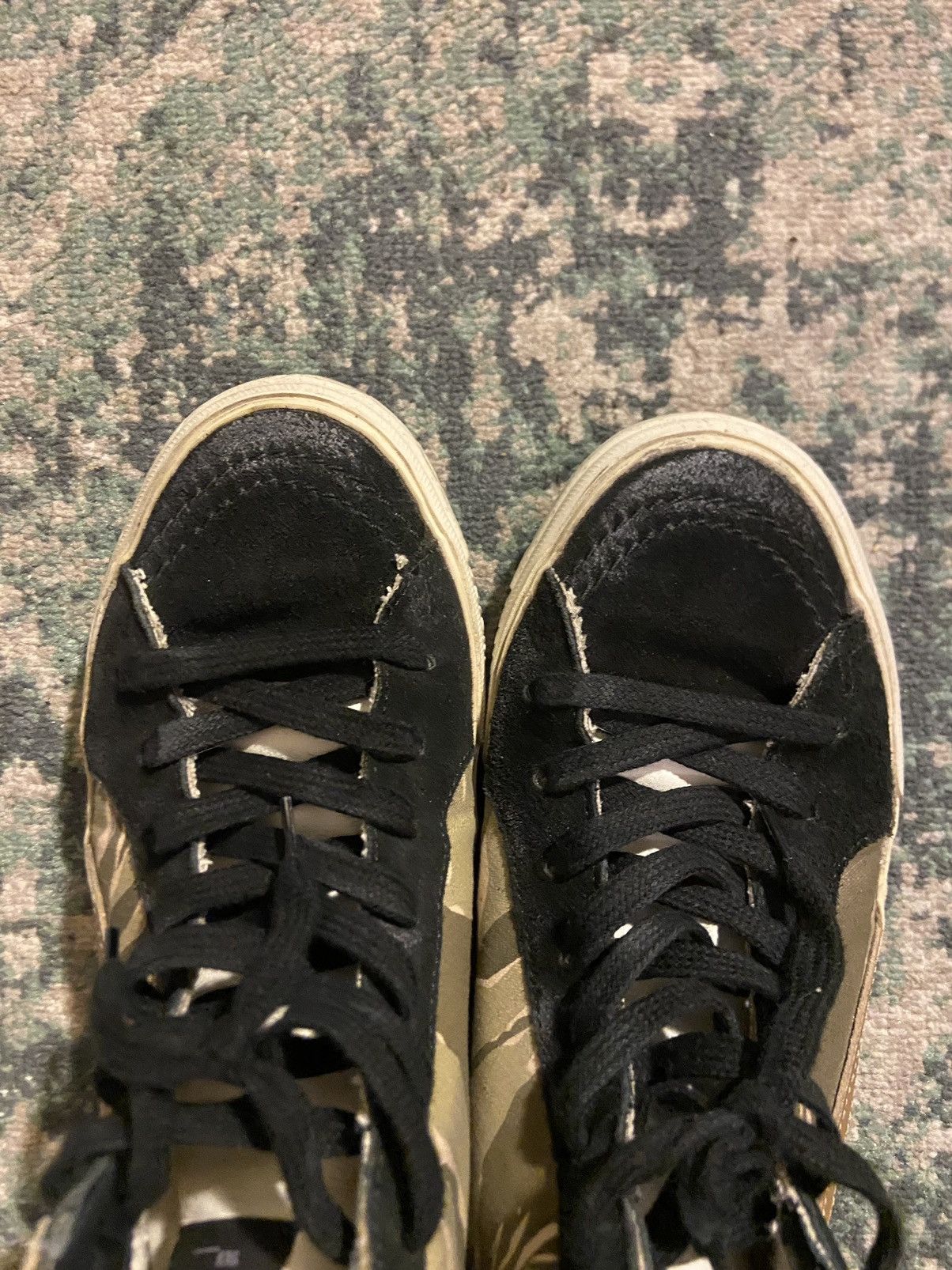 Golden Goose Golden Goose Printed Distressed Accents sneakers size 37 Size US 6.5 / IT 36.5 - 6 Thumbnail
