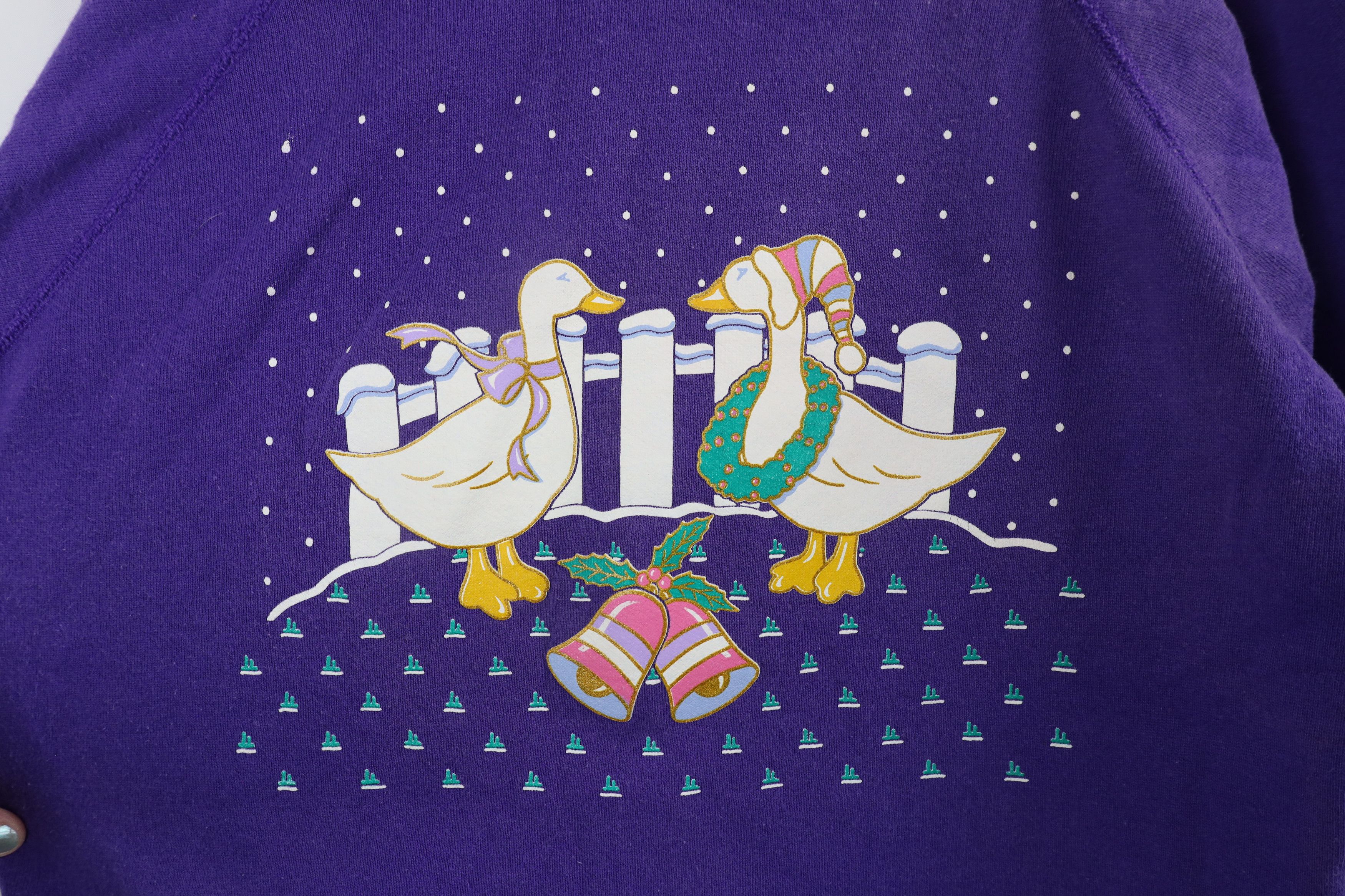 Vintage Vintage 90s Streetwear Ducks Collared Sweatshirt Purple USA Size XL / US 12-14 / IT 48-50 - 4 Thumbnail
