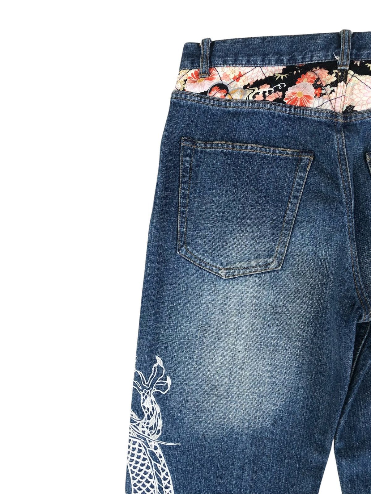 Karakuri Tamashii Karakuri Tamashii Embroidered Jeans Distressed Size US 31 - 9 Thumbnail