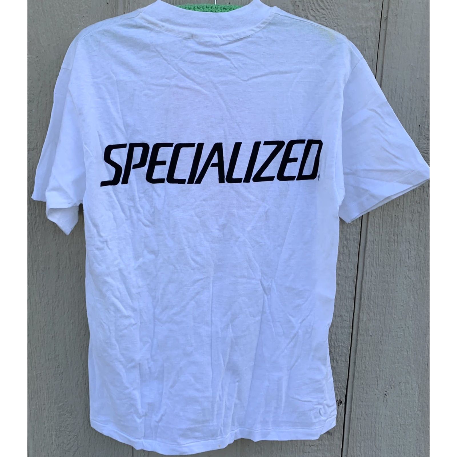 Hanes vintage Specialized t shirt cycling neon graphics Tee 1980s 80s 90s size L Men White Cotton Graphic Tee Hanes Regular Short Sleeve - Mens Size US L / EU 52-54 / 3 - 4 Thumbnail