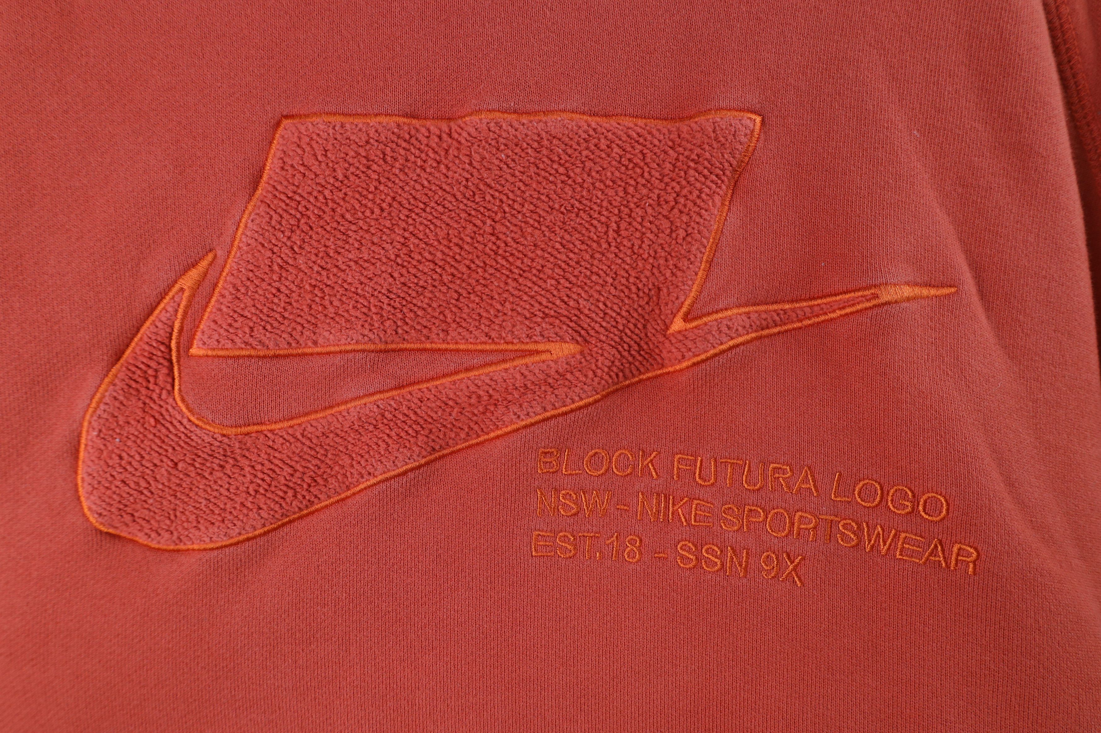 Nike × Vintage Nike Sportswear Future Logo Big Swoosh Hoodie Sweatshirt Size US L / EU 52-54 / 3 - 4 Thumbnail