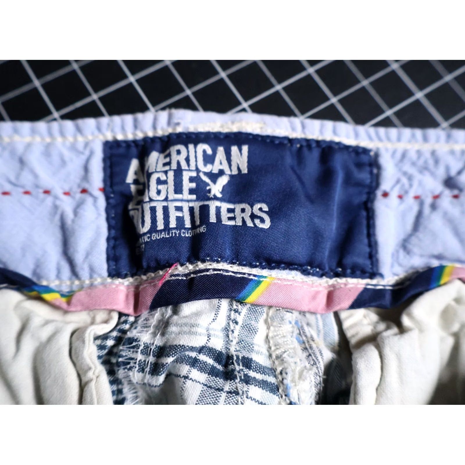 American Eagle Outfitters VINTAGE American Eagle Outfitters Patchwork Madras Shorts Men 32 x 9 White Blue Plaid Size US 32 / EU 48 - 3 Thumbnail