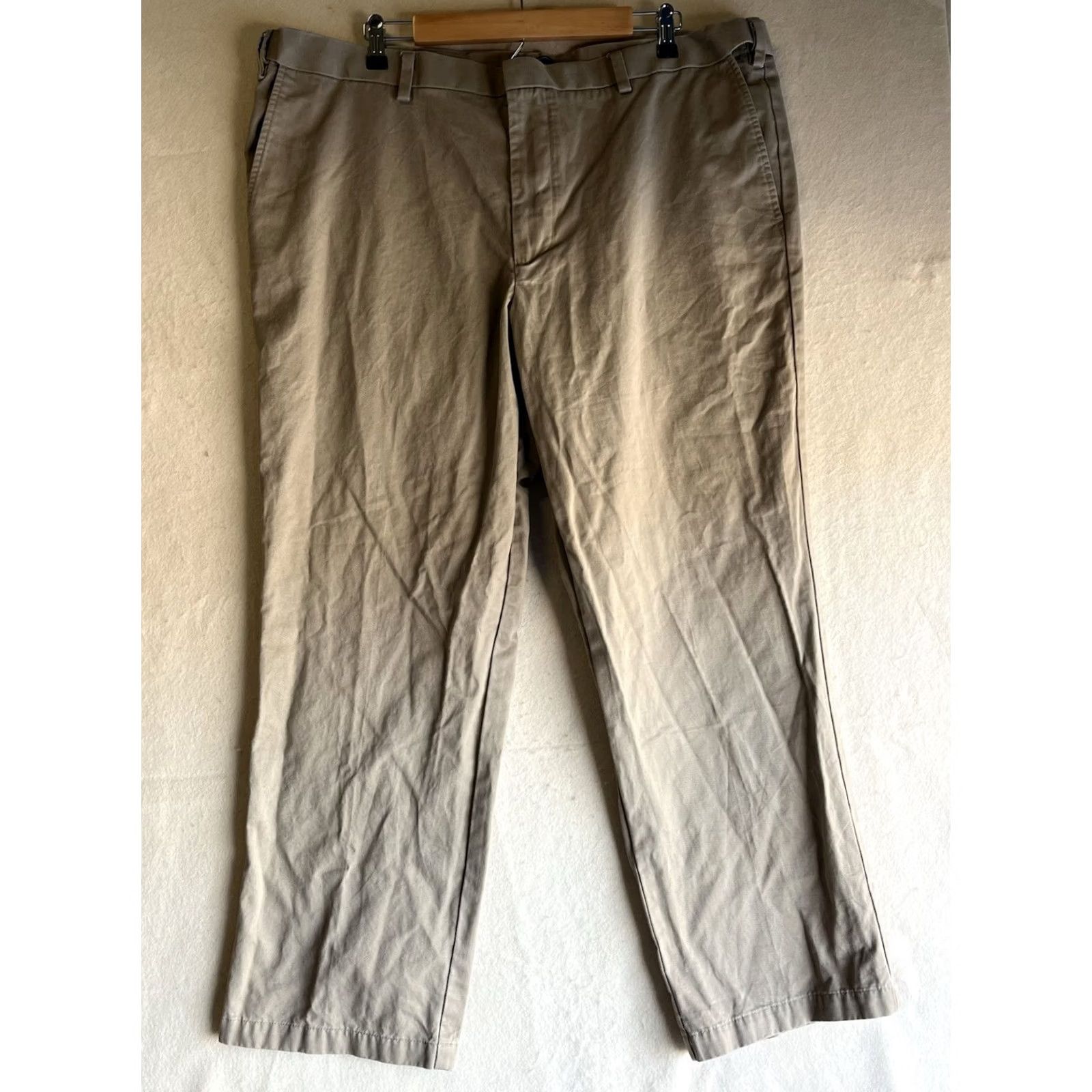 Dockers Dockers Dress Pants Mens Size 42x30 Classic Fit Straight Beige 42 30 Pants Mens Dress Pants Size US 42 / EU 58 - 2 Thumbnail