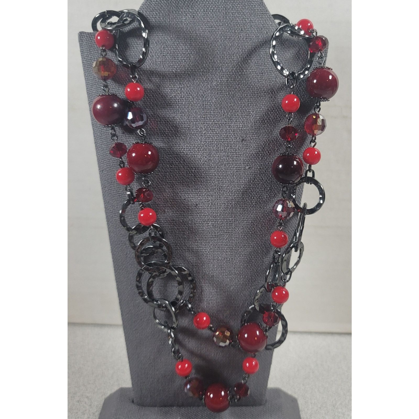 Other Black Burgundy Interlocking Circles With Beads 18" Necklace Size ONE SIZE - 1 Thumbnail