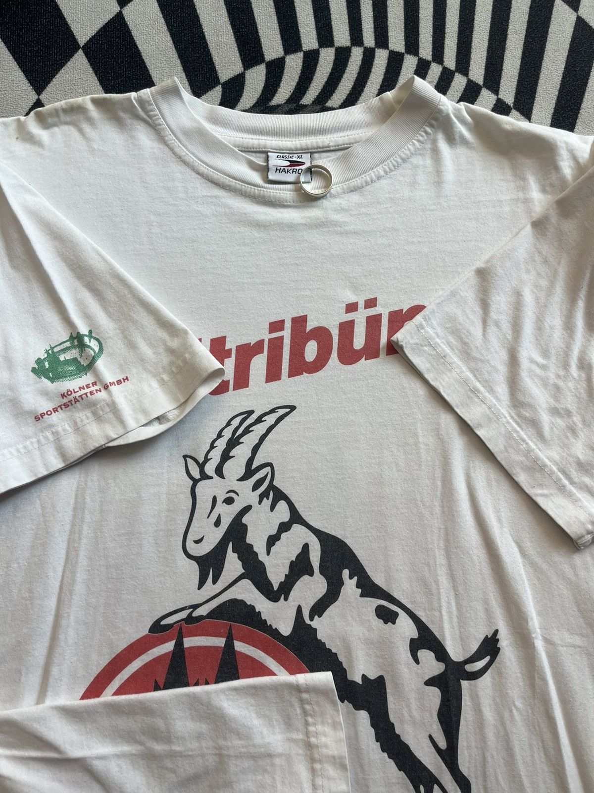 Vintage Vintage 1.FC KOLN Sudtribune? Sign on Tshirt Size US XL / EU 56 / 4 - 7 Thumbnail