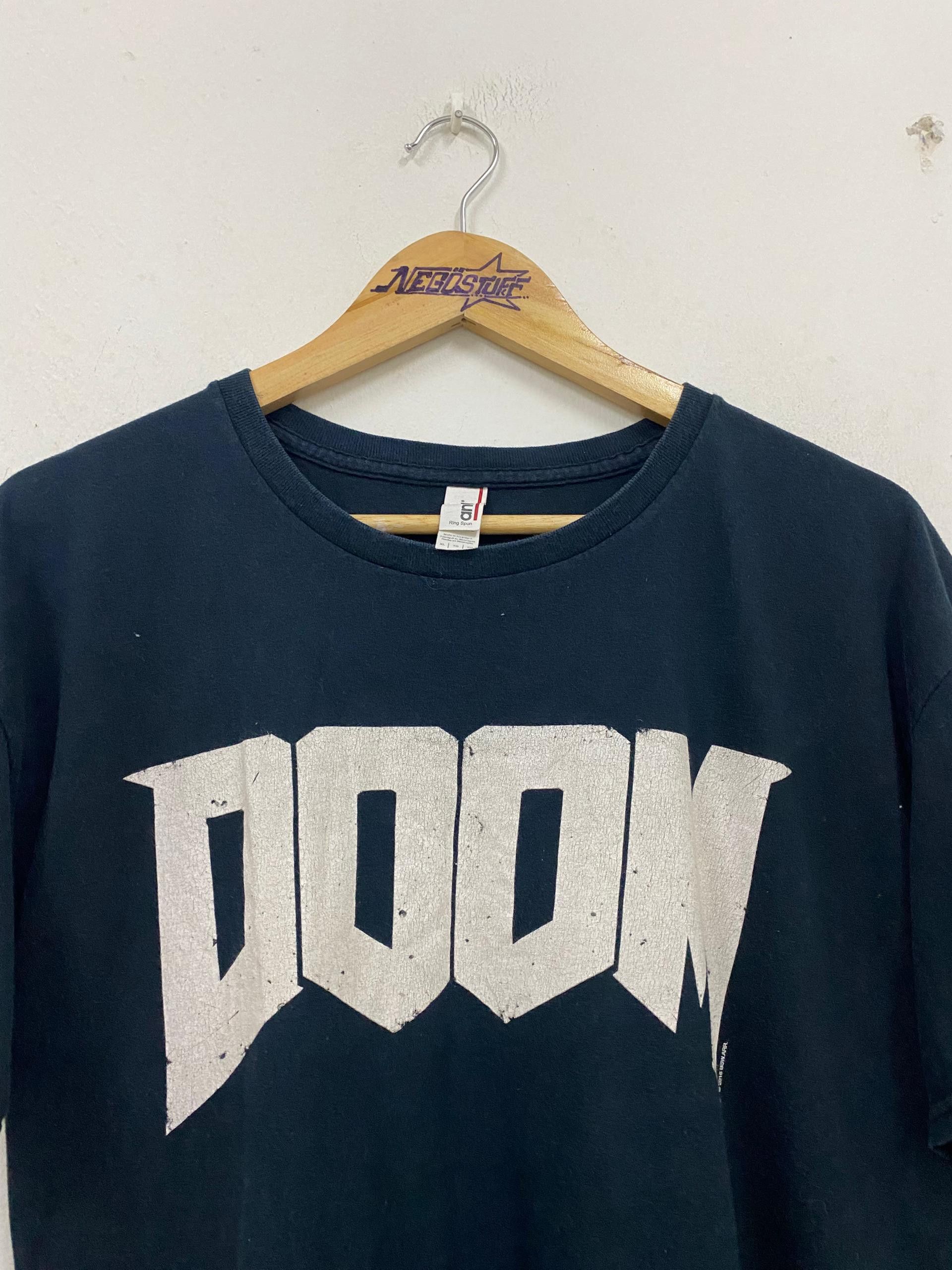Vintage DOOM video games logo tee Size US XL / EU 56 / 4 - 2 Thumbnail