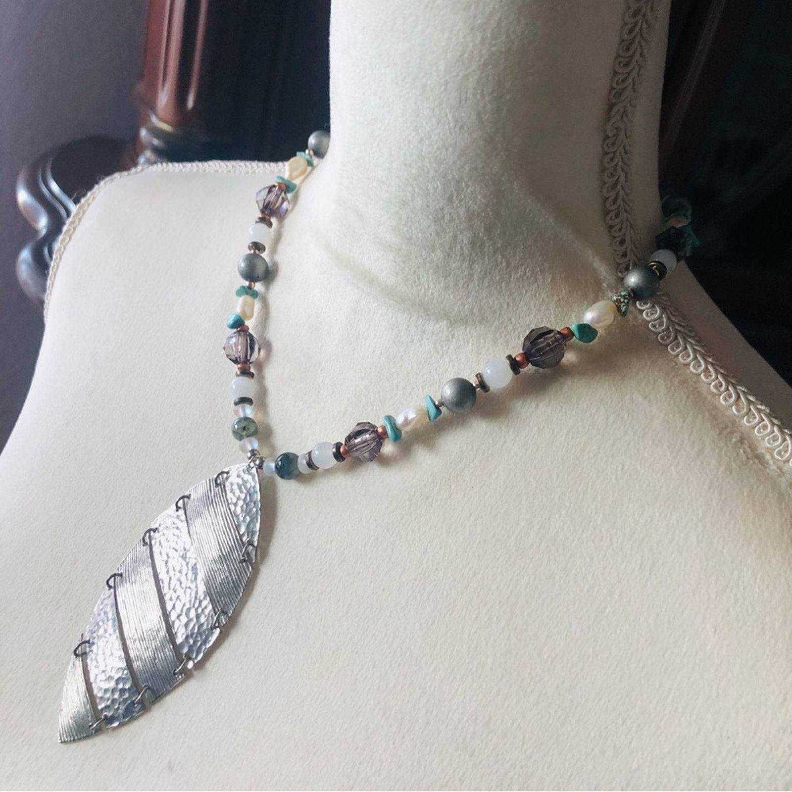 Handmade Handcrafted large articulated pendant genuine stone necklace Size ONE SIZE - 3 Thumbnail
