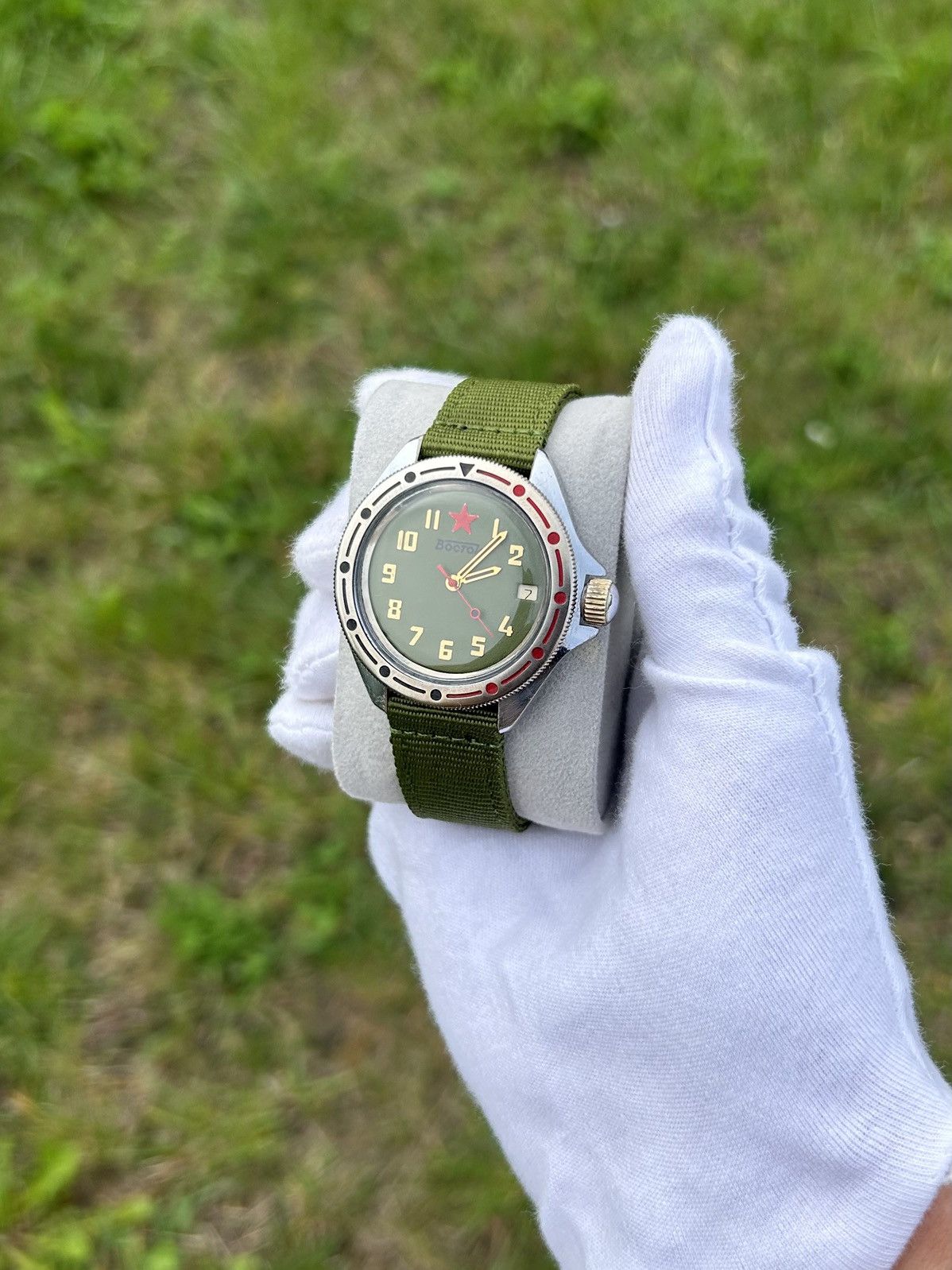 Vintage Vintage Watch Vostok Komandirskie Soviet Mechanical 1980s Size ONE SIZE - 4 Thumbnail