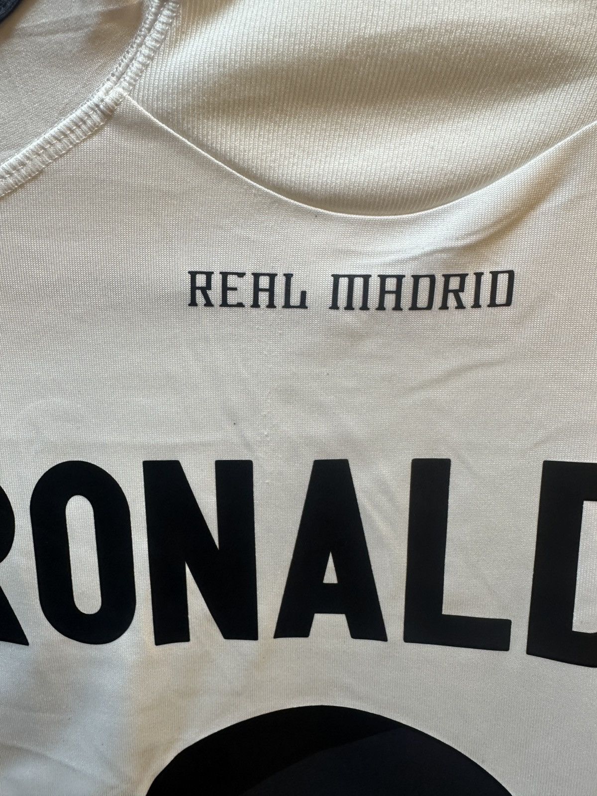 Adidas 2009-2010 Real Madrid Home Kit CR7 Size US S / EU 44-46 / 1 - 17 Thumbnail