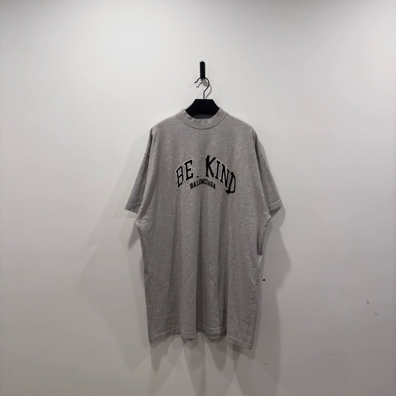 Balenciaga Balenciaga Grey Destruction Patch Short Sleeve Size US M / EU 48-50 / 2 - 1 Thumbnail