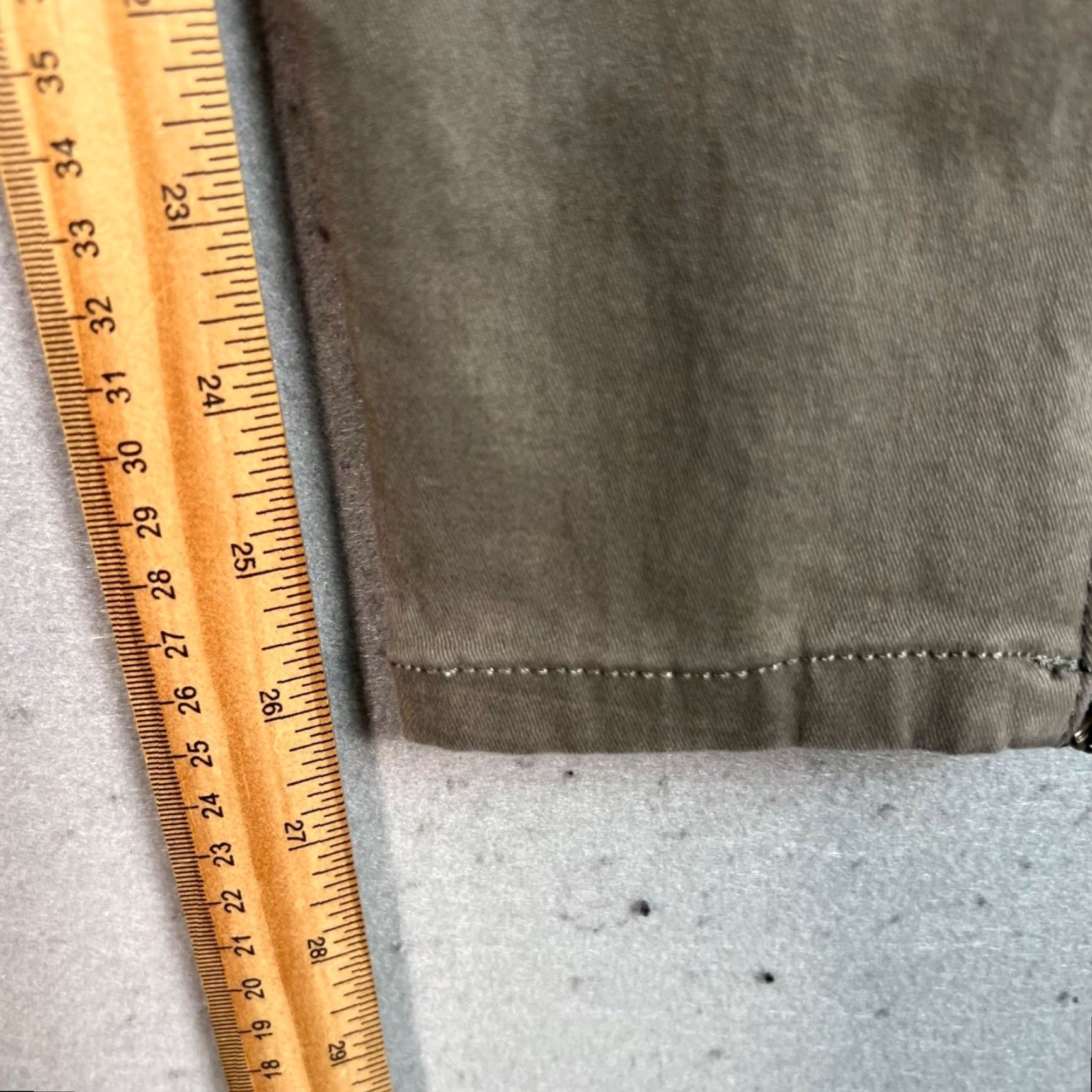 Banana Republic VINTAGE Banana Republic Heritage Collection Cargo Pants 27 Beige Slim Fit Cotton Blend Women 27 Beige Cargo Pants Womens size 27 Slim fit Cotton Blend Size 27" / US 4 / IT 40 - 7 Thumbnail
