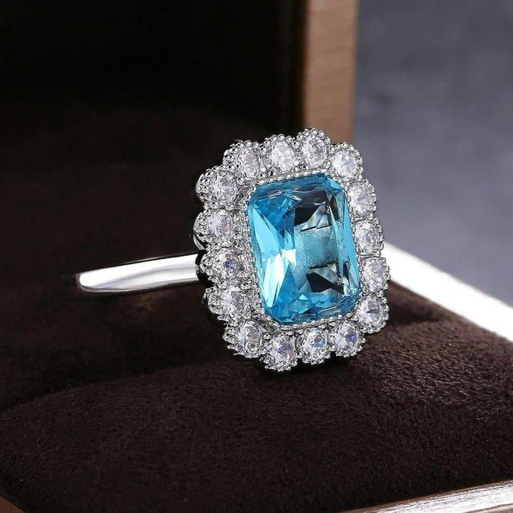Designer Blue Inlaid Aquamarine Rhinestone Silver Ring - Size 5 Size ONE SIZE - 5 Thumbnail