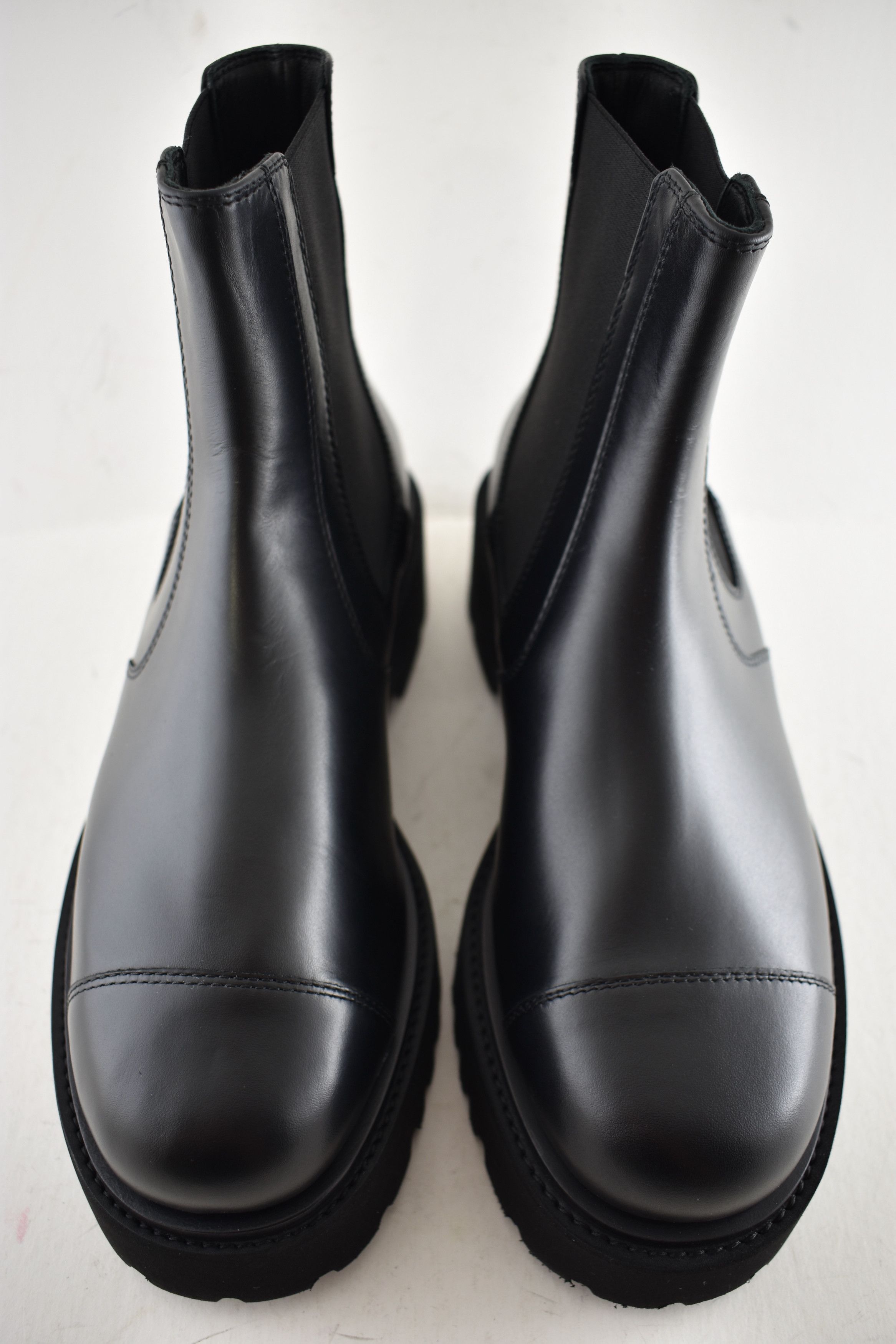 Chanel Chanel 24B Black Leather CC Chelsea Ankle Platform Boot 41 Size US 11 / IT 41 - 7 Thumbnail