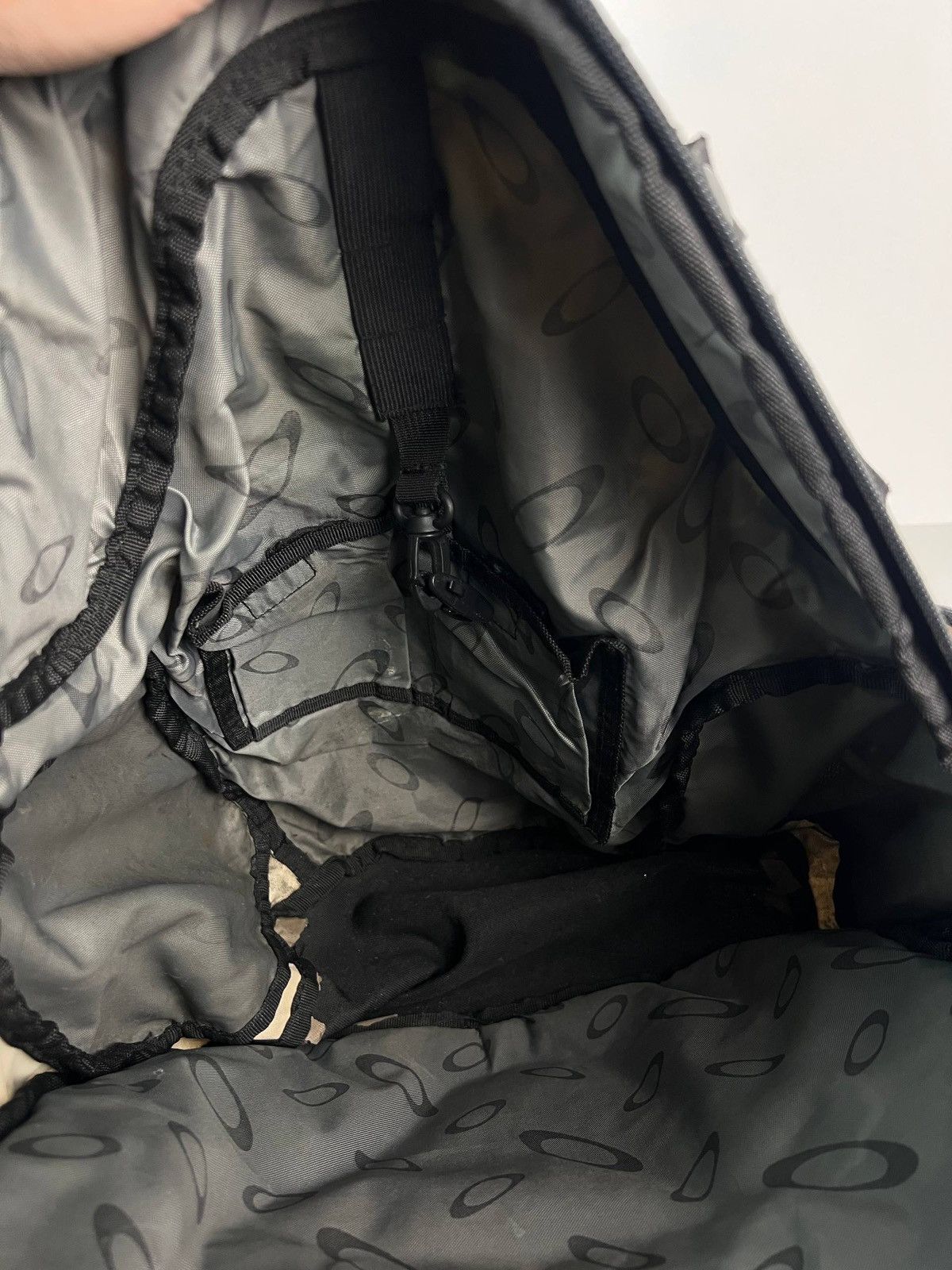 Oakley Oakley planet pack vintage bag Size ONE SIZE - 13 Thumbnail