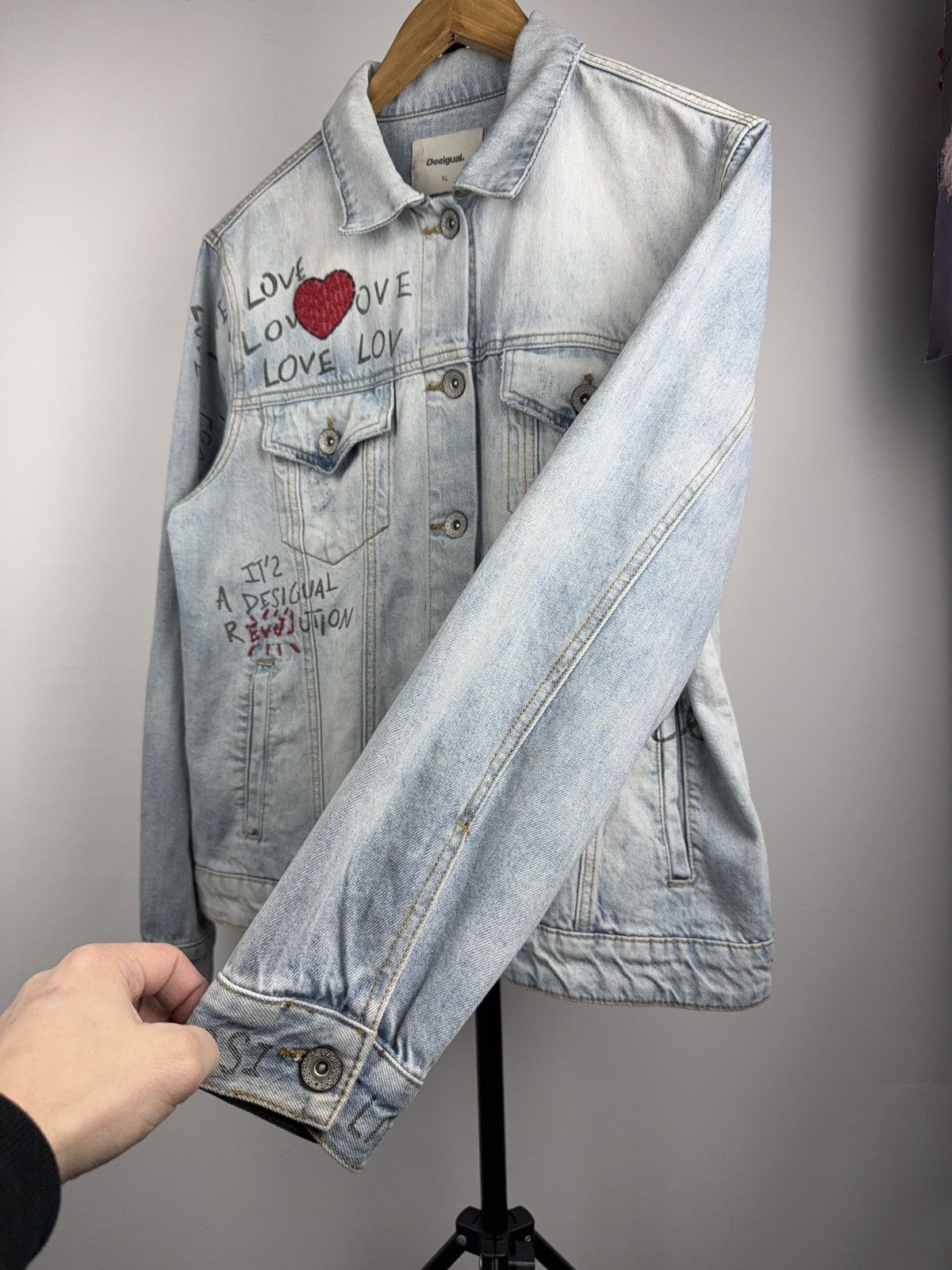 Desigual Desigual Embroidered Print Love Denim Jacket Graffiti XL Size XL / US 12-14 / IT 48-50 - 5 Thumbnail