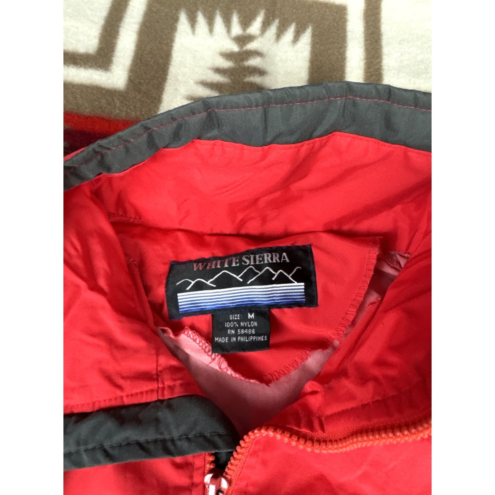 Vintage VINTAGE White Sierra Mens Anorak Windbreaker Jacket Red M Mens Size US M / EU 48-50 / 2 - 4 Thumbnail