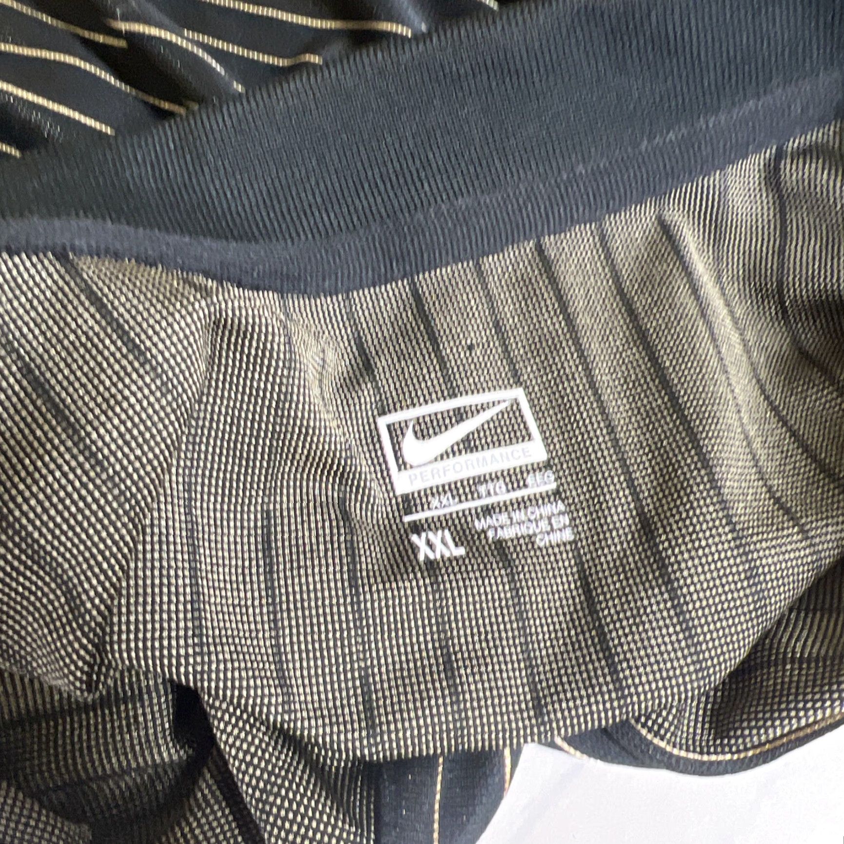 Nike Nike Performance Polo Shirt Mens 2XL Black Gold Tone Striped Short Sleeve Shirt Size US XXL / EU 58 / 5 - 5 Thumbnail