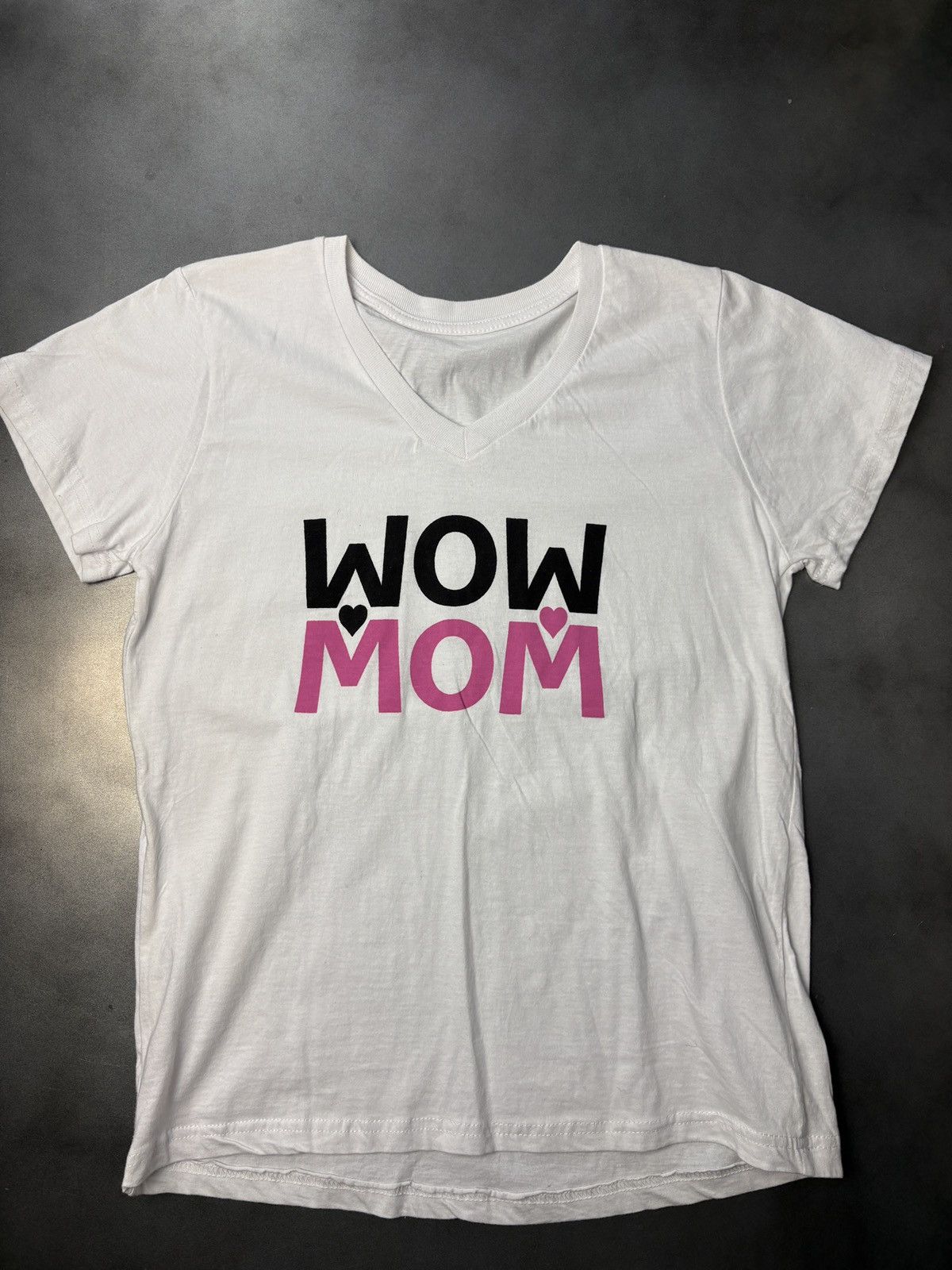 Other Wow Mom V Neck Baby Tee V-Neck Ironic 2000s Y2K Fun Cute Etc Size US XS / EU 42 / 0 - 2 Thumbnail