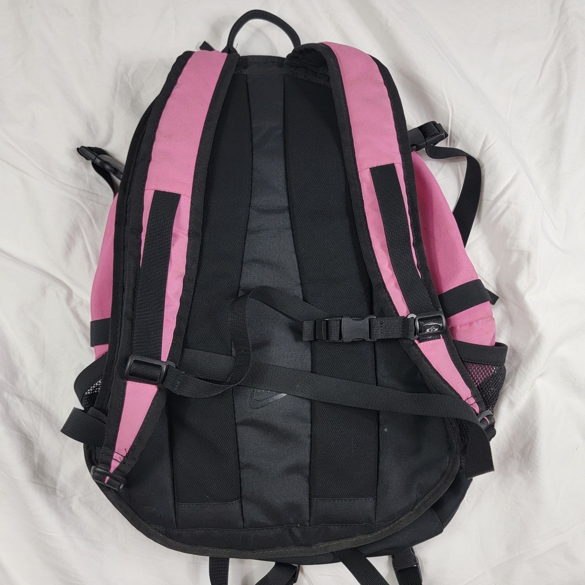 Nike Nike Pink Black Backpack School College Camping Hiking Trave Size ONE SIZE - 2 Thumbnail