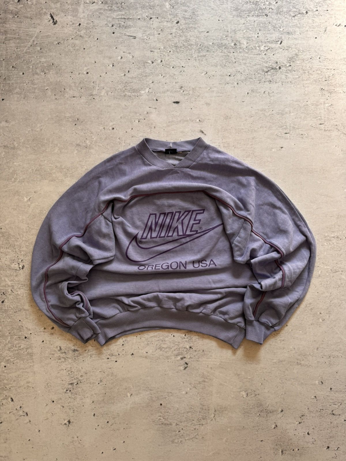 Nike × Vintage NIKE VINTAGE CENTER LOGO OVERSIZE BOXY SWEATSHIRT Size US XL / EU 56 / 4 - 1 Thumbnail