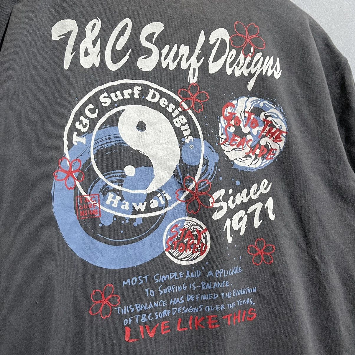 Vintage Vintage T&C Surf Designs Charcoal Sweatshirt Size US XL / EU 56 / 4 - 2 Thumbnail