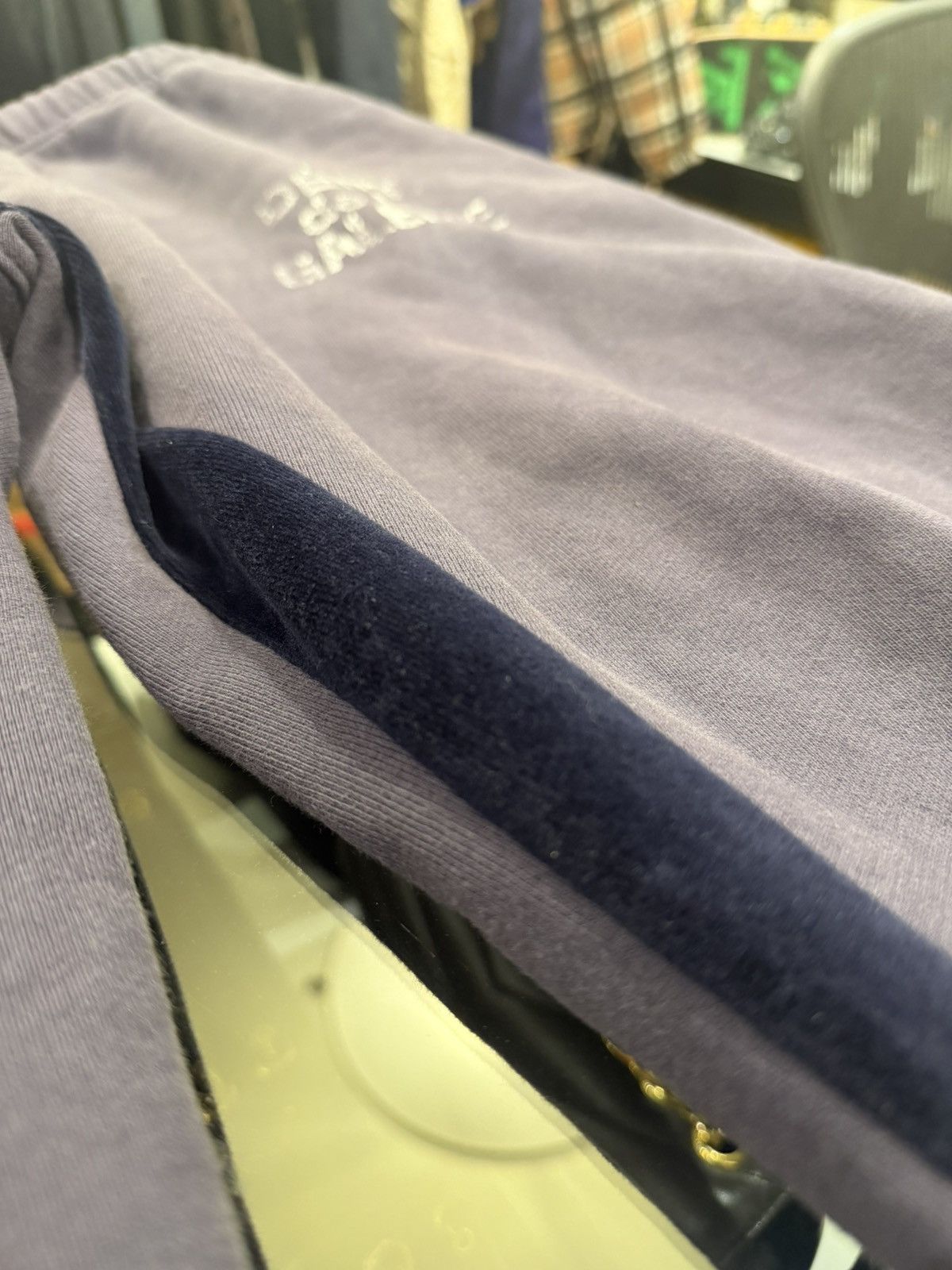 Gallery Dept. Gallery Dept French Logo Flared Sweatpants - Navy Size US 36 / EU 52 - 3 Thumbnail