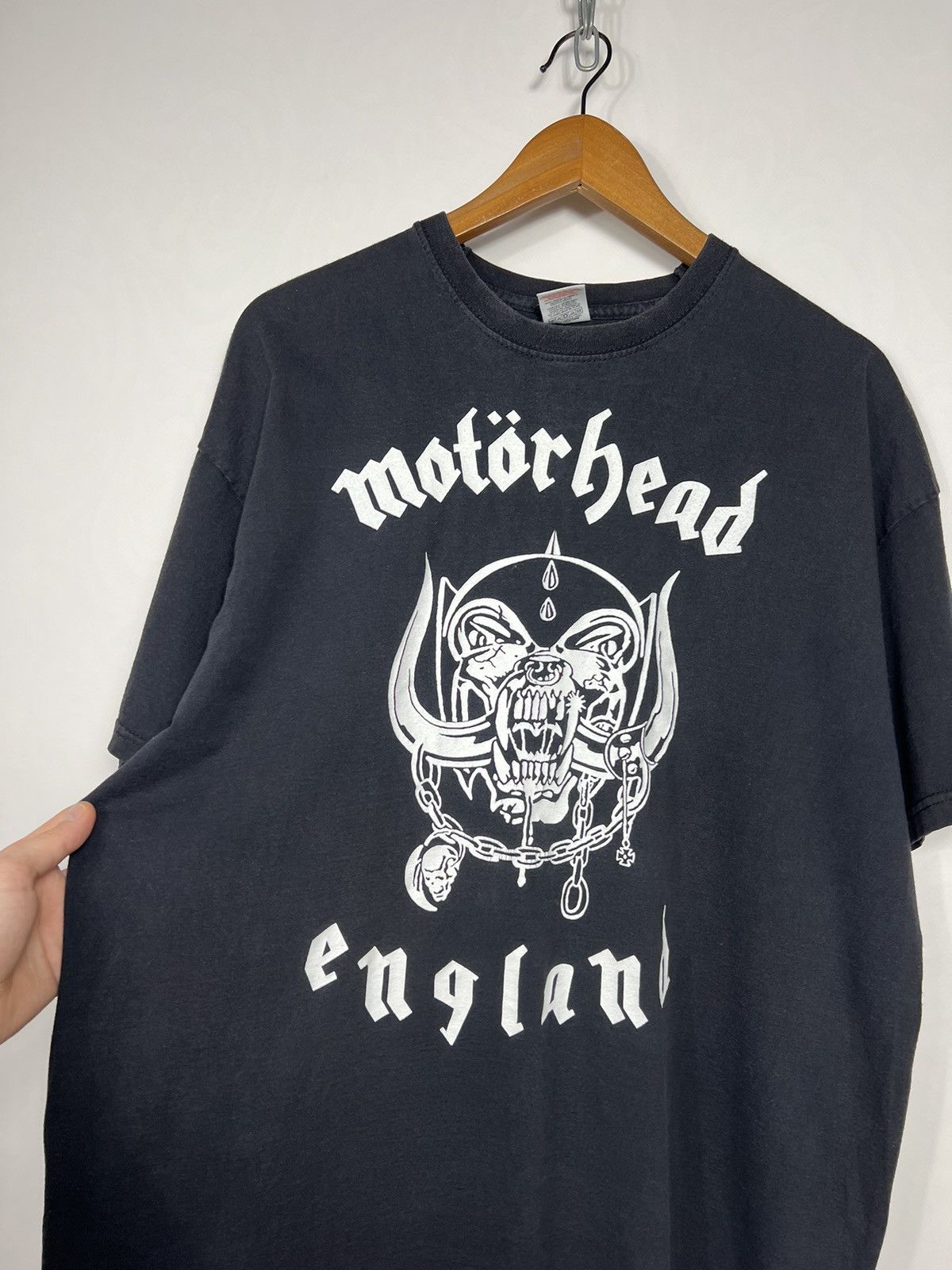Band Tees Vintage 2000s Motörhead Sun Faded Band T-shirt Size US XL / EU 56 / 4 - 3 Thumbnail