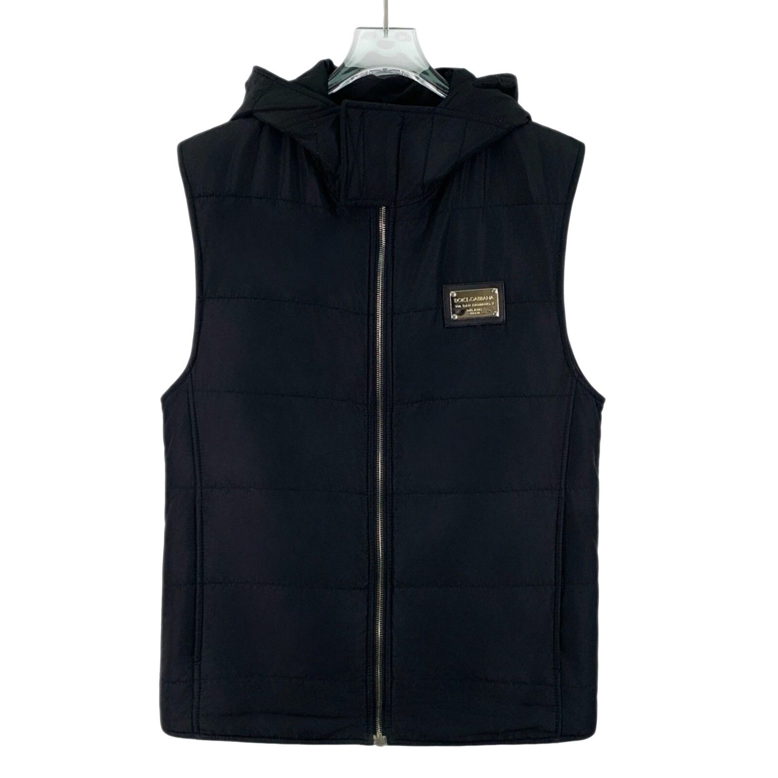 Dolce & Gabbana Dolce & Gabbana Logo Plate Quilted Vest 48 Size US M / EU 48-50 / 2 - 1 Thumbnail