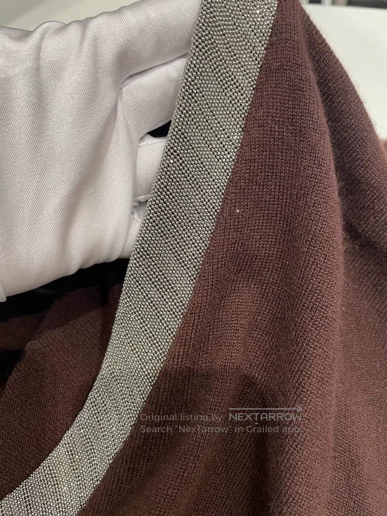 Brunello Cucinelli Brunello Cucinelli Burgundy Cashmere Beaded Sweater Size S / US 4 / IT 40 - 8 Thumbnail