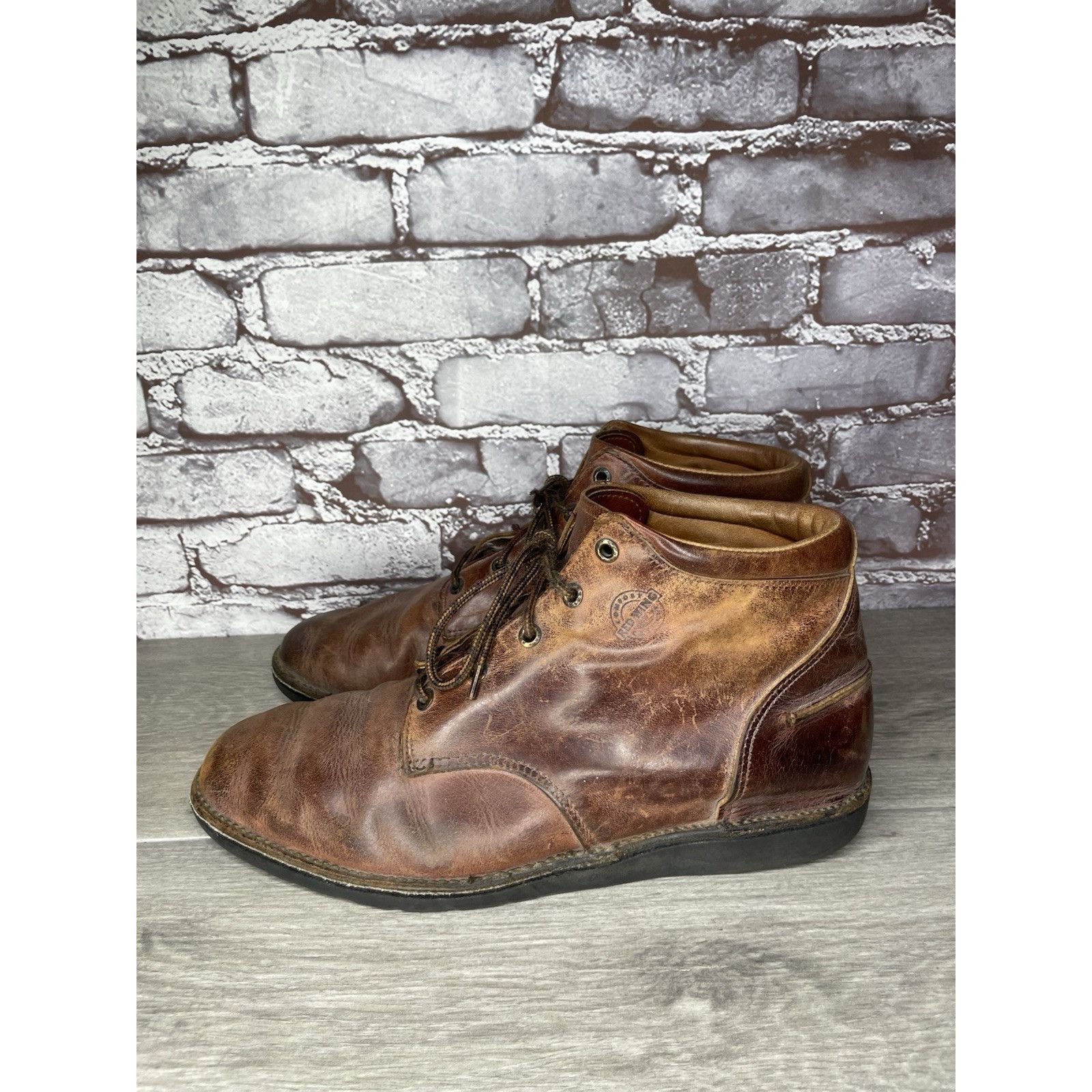 Clarks Clarks Brown Leather Oxfords Lace Up Gum Soles Shoes  display picture 2