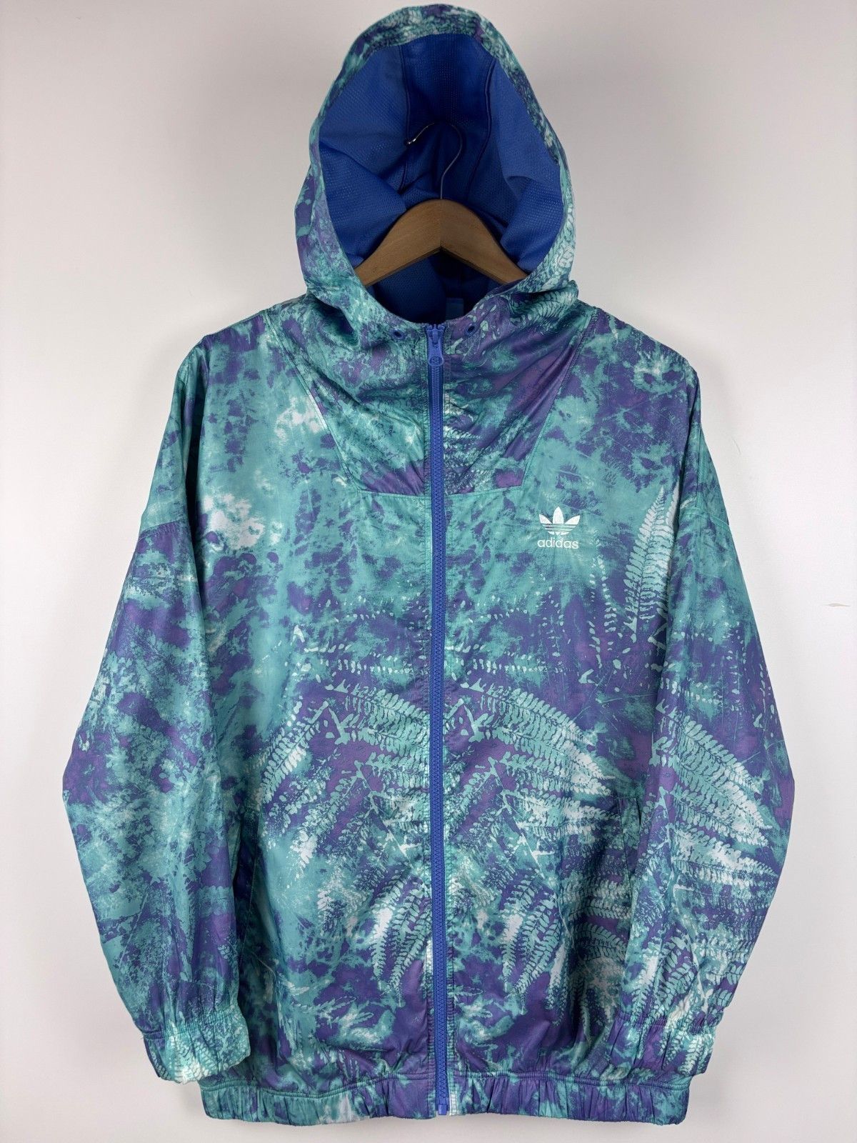 Adidas Adidas Originals Ocean Elements Windbreaker Hooded Jacket S Size S / US 4 / IT 40 - 1 Thumbnail