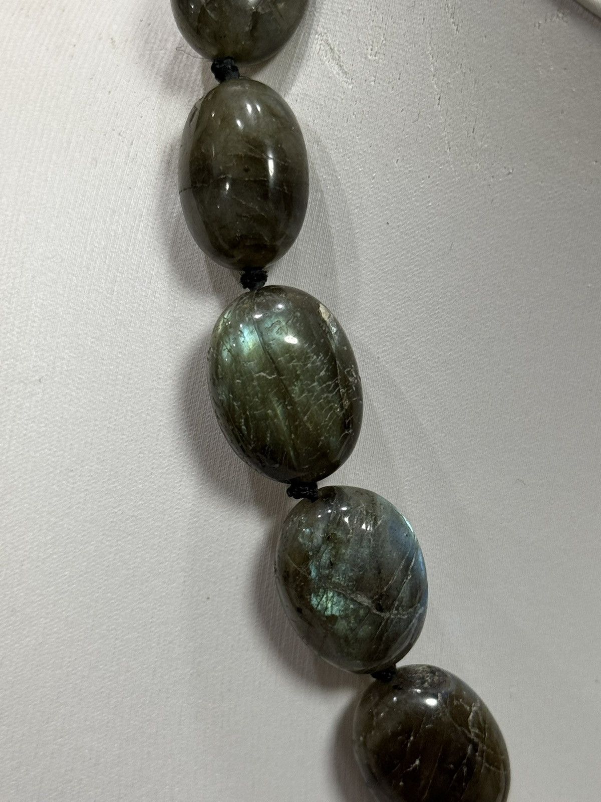 Jewelry Natural Labradorite Oval Graduated Iridescent Bead Strand Size ONE SIZE - 8 Thumbnail