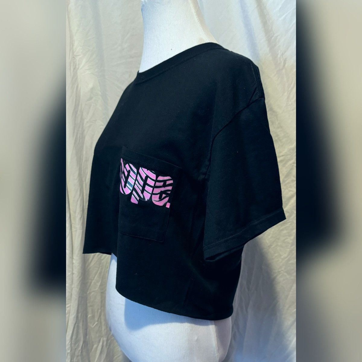 Other NOPE, Zebra Print, Black & Pink, Cropped Pocket Tee Size S / US 4 / IT 40 - 8 Thumbnail