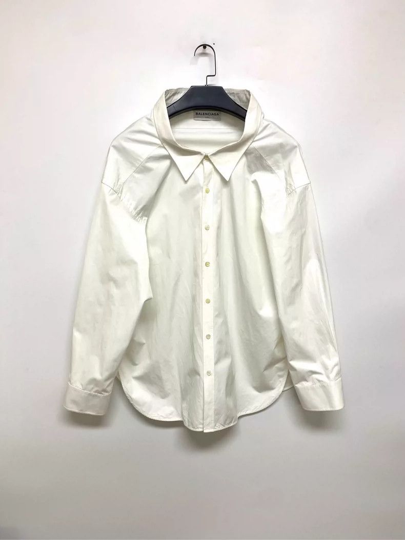 Balenciaga Balenciaga size 34 Solid Shirt Size US XS / EU 42 / 0 - 1 Thumbnail