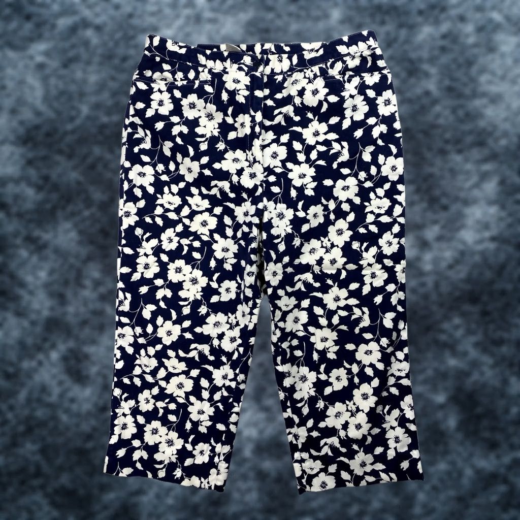 Jones New York VINTAGE Jones New York Crop Pants Sz 12 Blue White Floral Boho Stretch Capri Hawaiian Girls Size 34" / US 12 / IT 48 - 1 Thumbnail