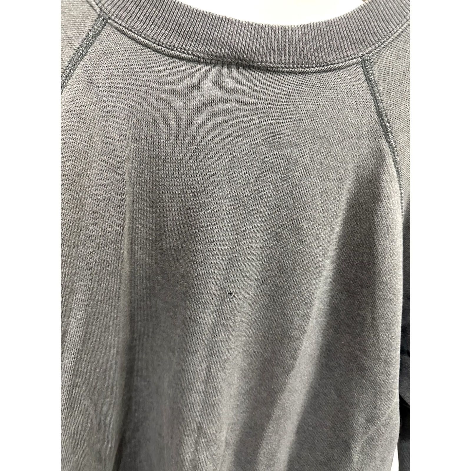 Hanes VTG 80s Hanes Gradient Sun Faded Worn Raglan Sweatshirt L Mens Gray Pullover Size US L / EU 52-54 / 3 - 5 Thumbnail