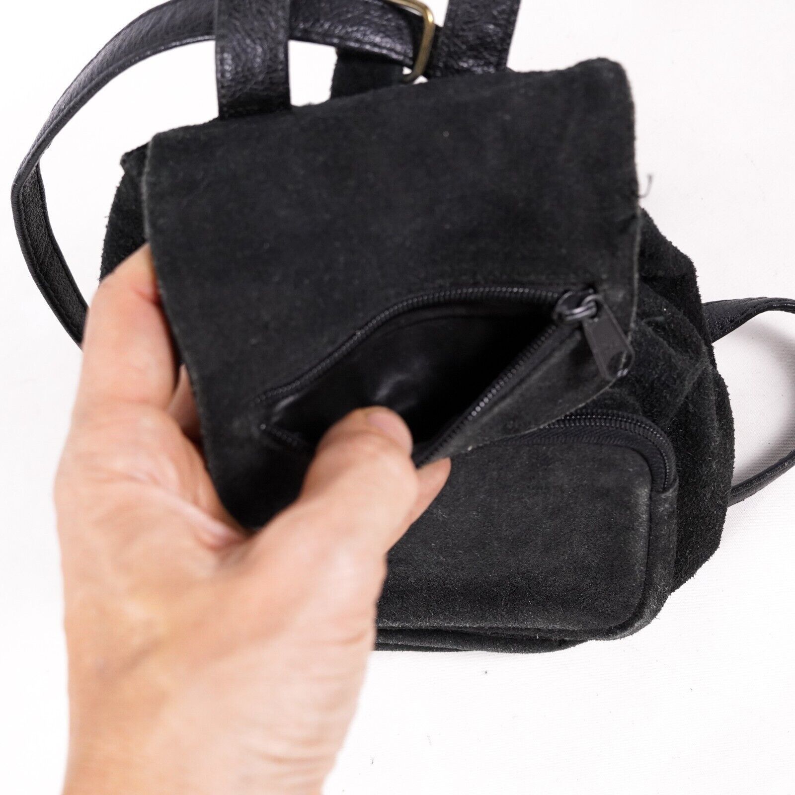 Other Black Suede Leather Over Shoulder Bag Satchel Backpack Pack Size ONE SIZE - 7 Thumbnail