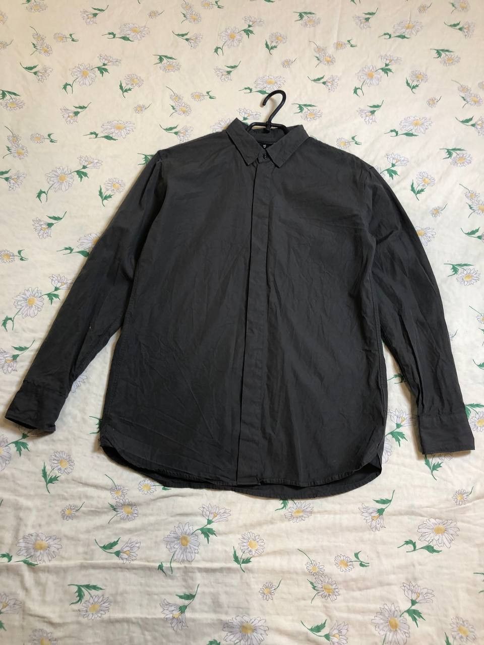 Uniqlo Uniqlo Basic Long Sleeve Shirt Button Up Size US XS / EU 42 / 0 - 1 Thumbnail
