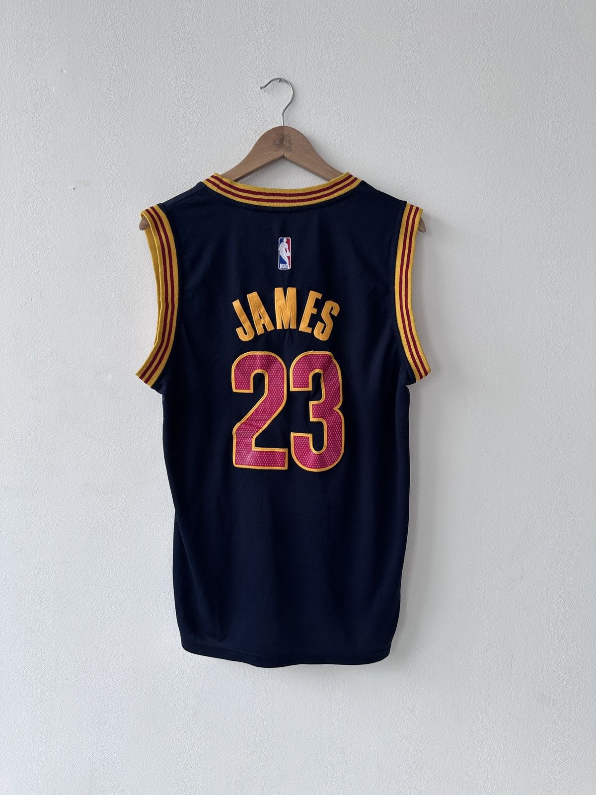 Adidas × NBA LeBron JAMES 23 Cleveland Cavaliers Adidas NBA JERSEY Size US S / EU 44-46 / 1 - 2 Thumbnail