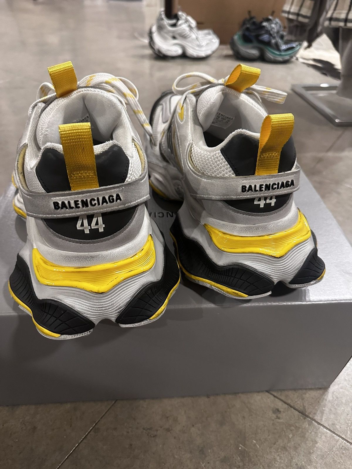 BALENCIAGA cargoスニーカー 44 exclusiveモデル スニーカー BALENCIAGA BALENCIAGA - BALENCIAGA cargo