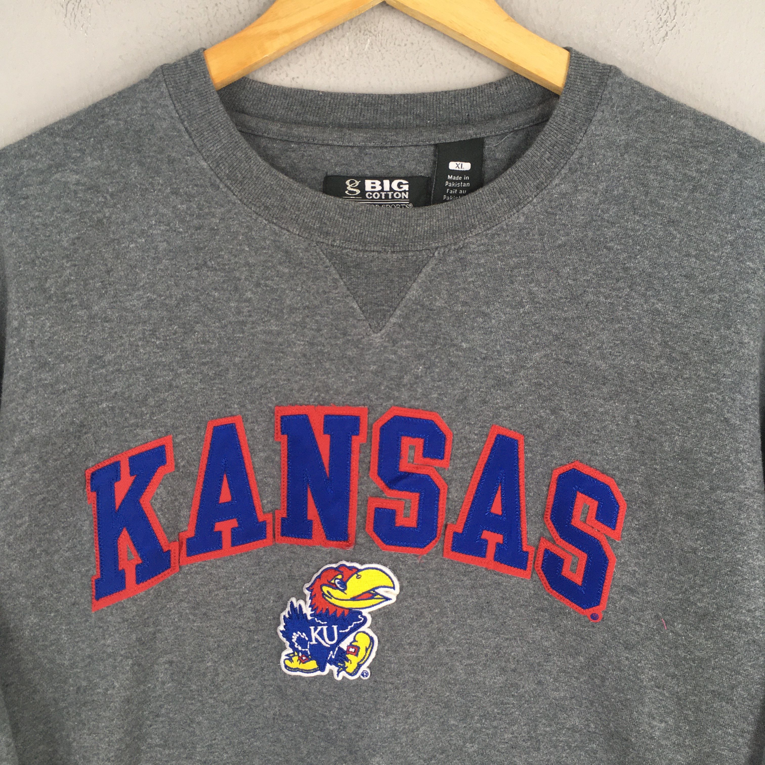 NCAA Vintage Kansas Jayhawks NCAA Gray Sweatshirt XLarge Size US XL / EU 56 / 4 - 2 Thumbnail