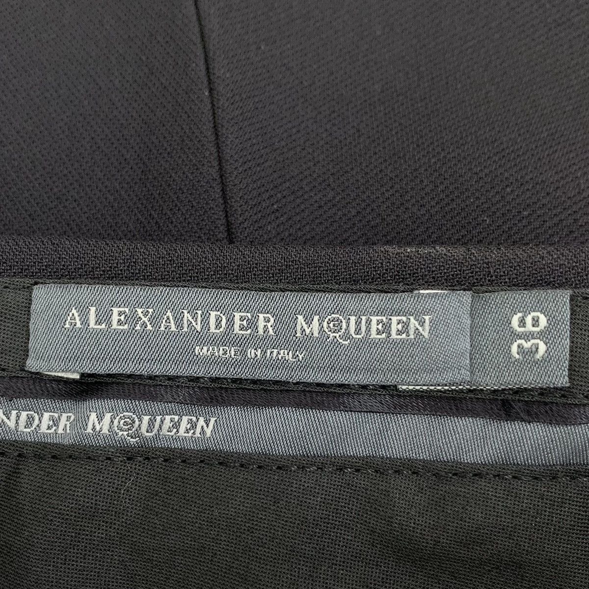 Alexander McQueen Alexander McQueen Casual Pants Hollow Spliced Design K26WX Size 25" / US 0 / IT 36 - 6 Thumbnail