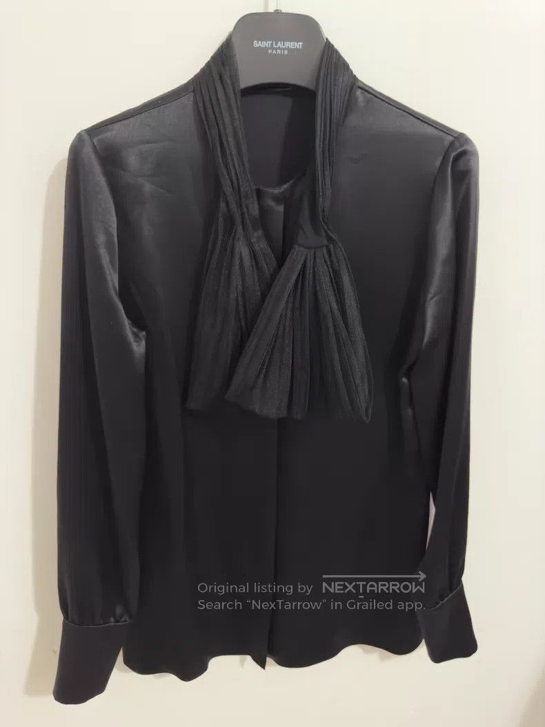 Saint Laurent Paris Saint Laurent Paris Satin Mulberry Silk Bow Tie Collar Shi Size XS / US 0-2 / IT 36-38 - 3 Thumbnail