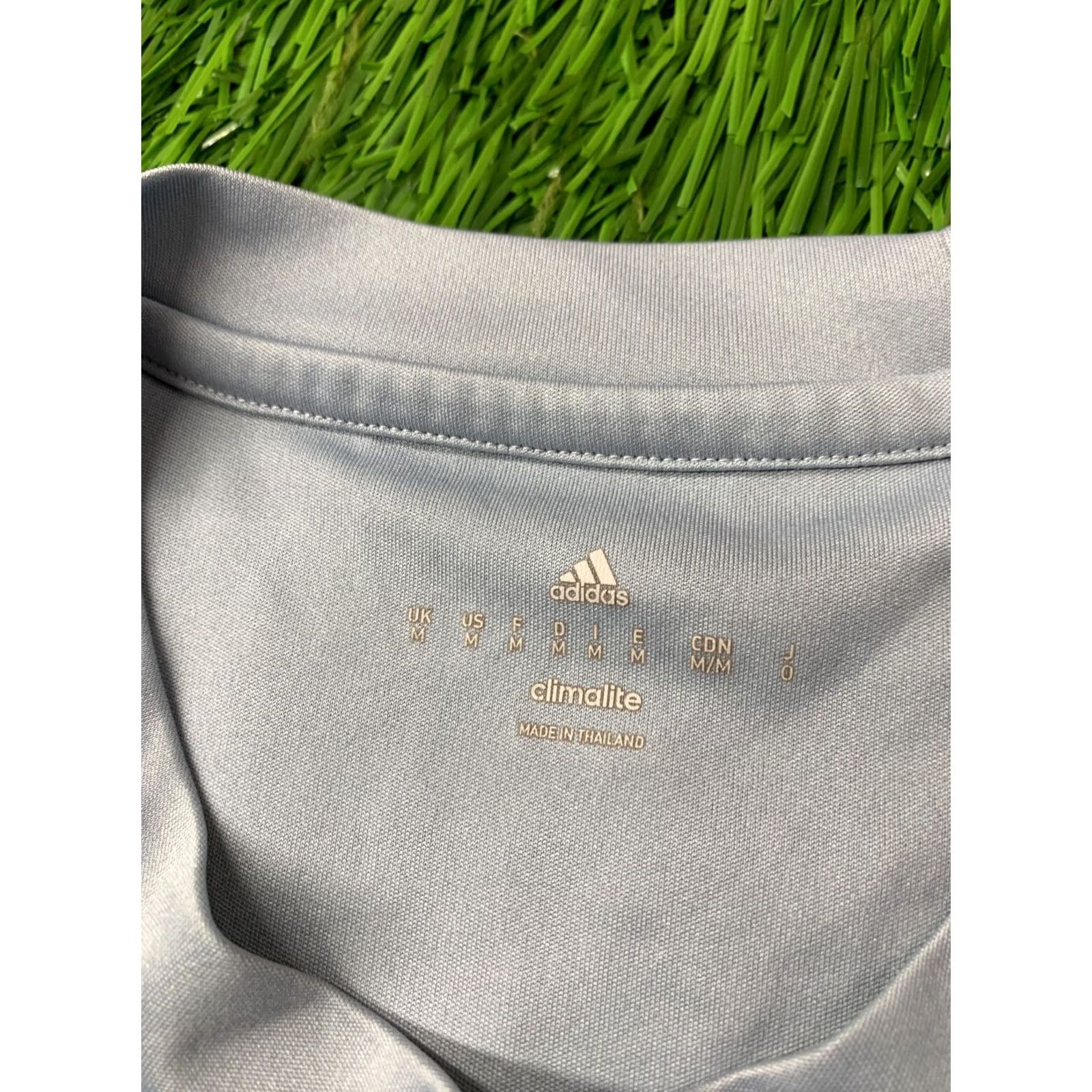 Adidas ADIDAS PERFORMANCE FOOTBALL SHIRT JERSEY M adult gray and white 2016 Entrada Football Mens Shirt Size US M / EU 48-50 / 2 - 5 Thumbnail