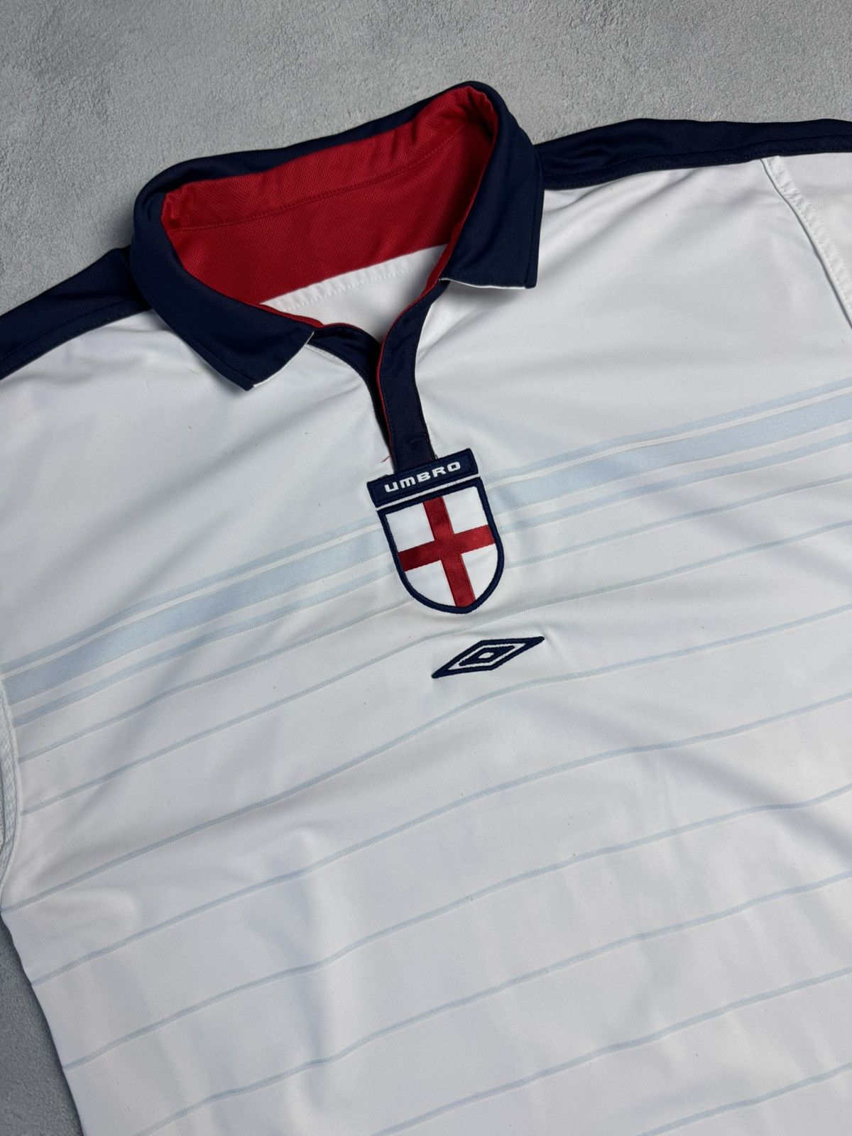 Umbro England 2003 2005 Home Shirt Jersey Reversible Umbro Size US L / EU 52-54 / 3 - 16 Thumbnail