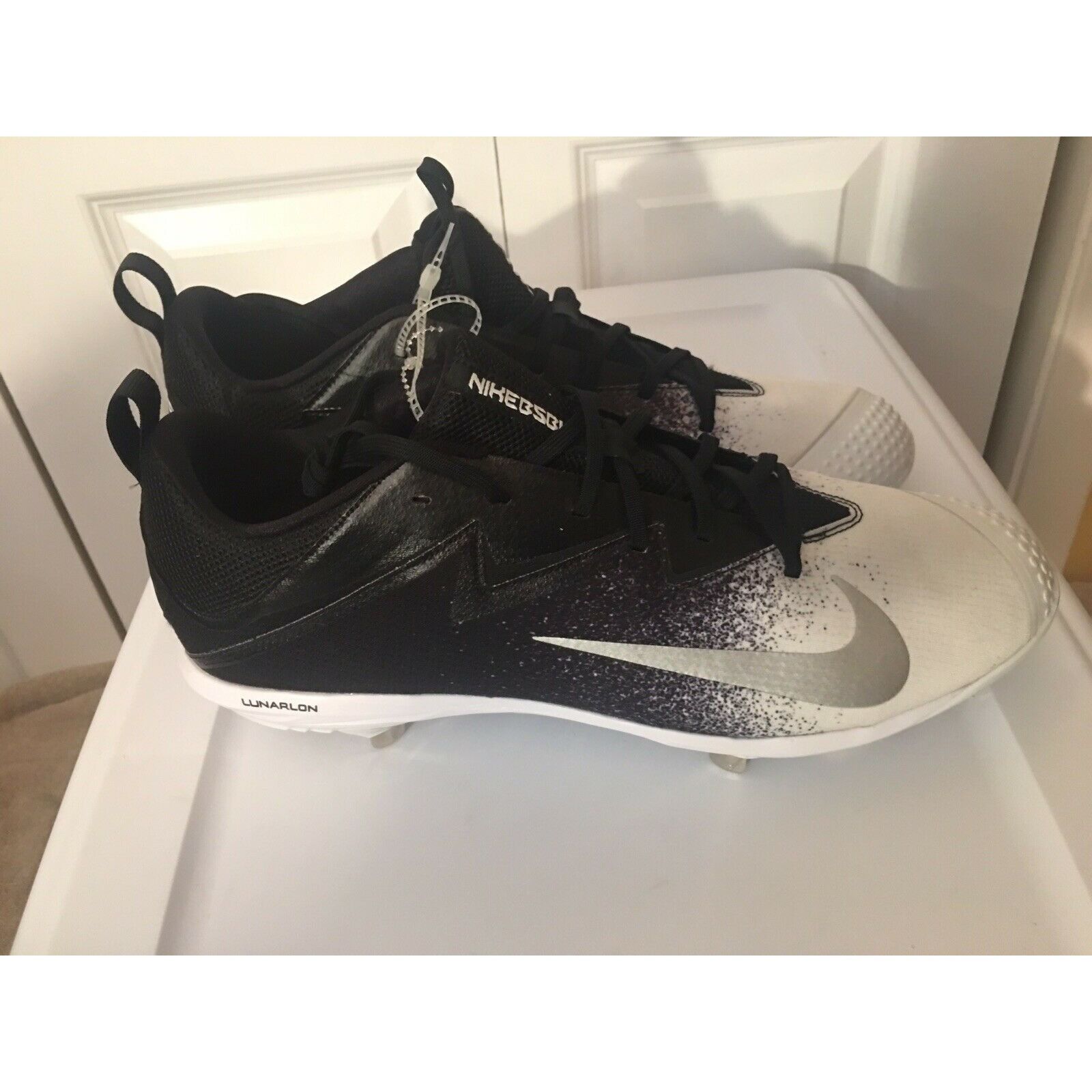 NEW NIKE Vapor Ultrafly Pro Men's Low Metal Baseball Cleat-S