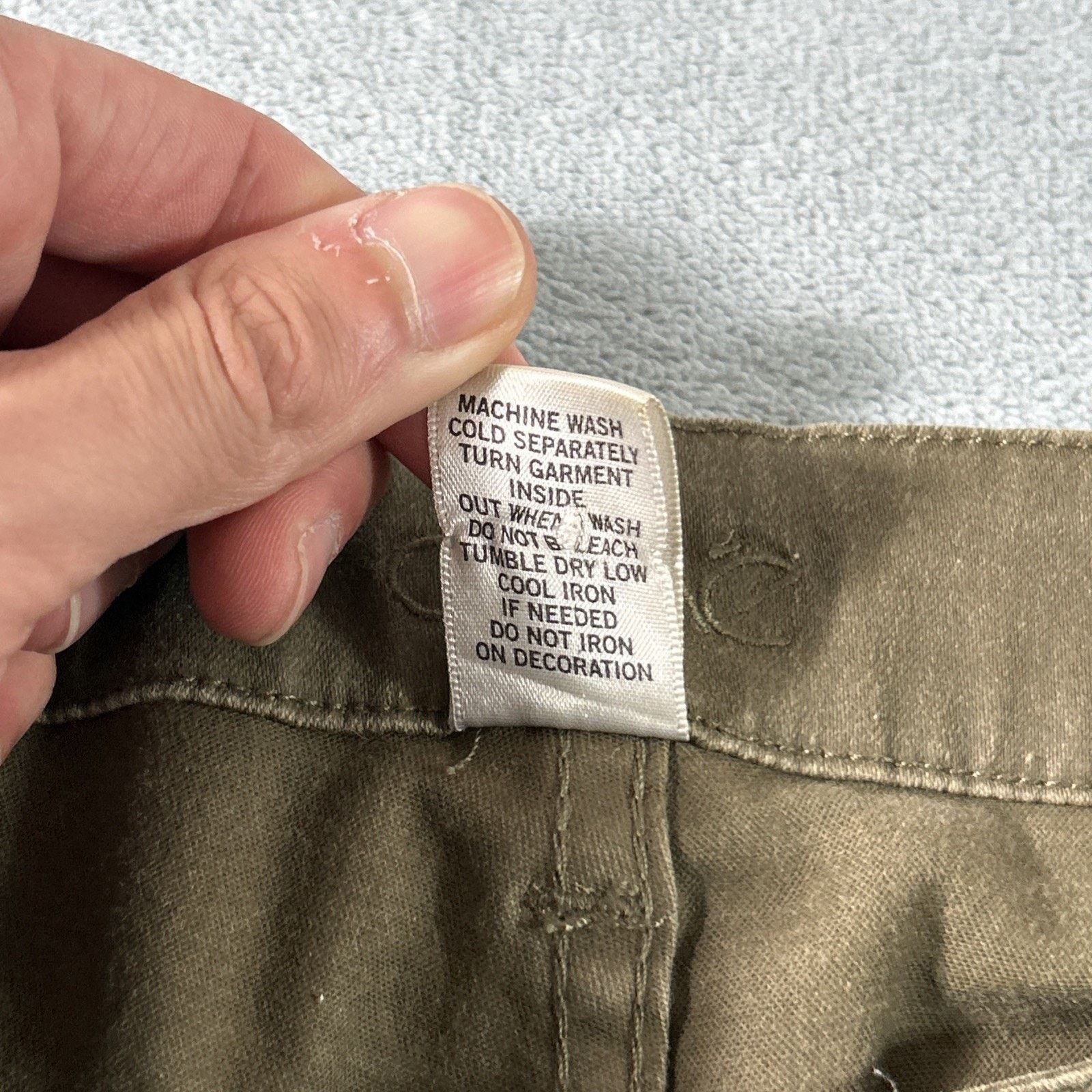 Levi's Rhinestoned Cargo Pants Women 4 30x27 Stretch Slim Ankle Zip Size 27" / US 4 / IT 40 - 13 Thumbnail