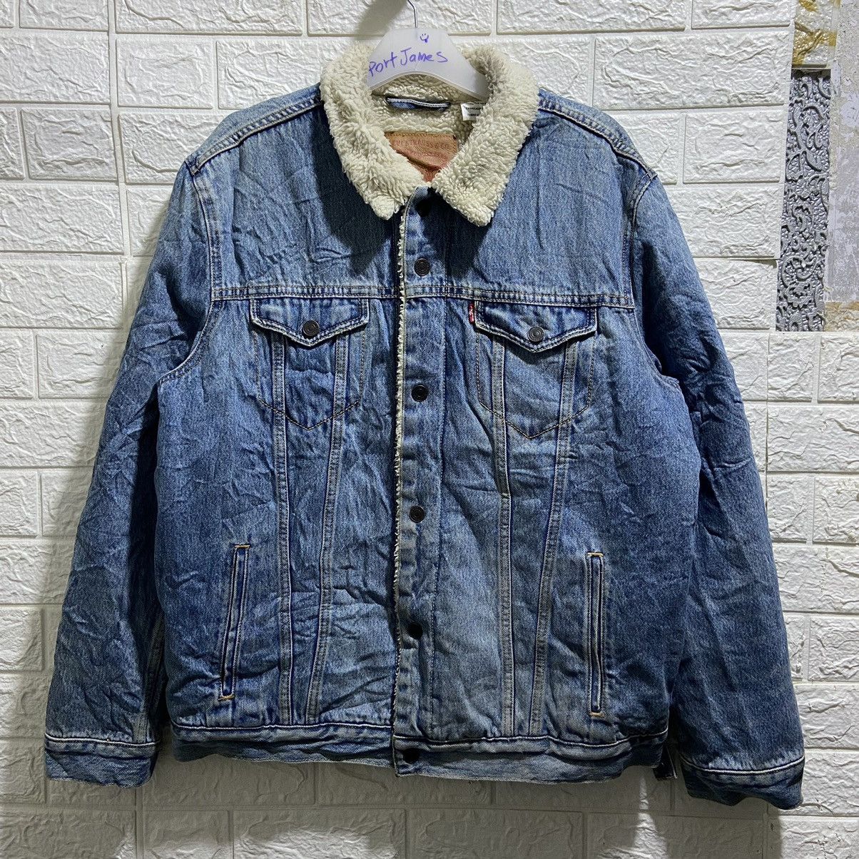 Levi’s Denim Trucker Jacket Sherpa