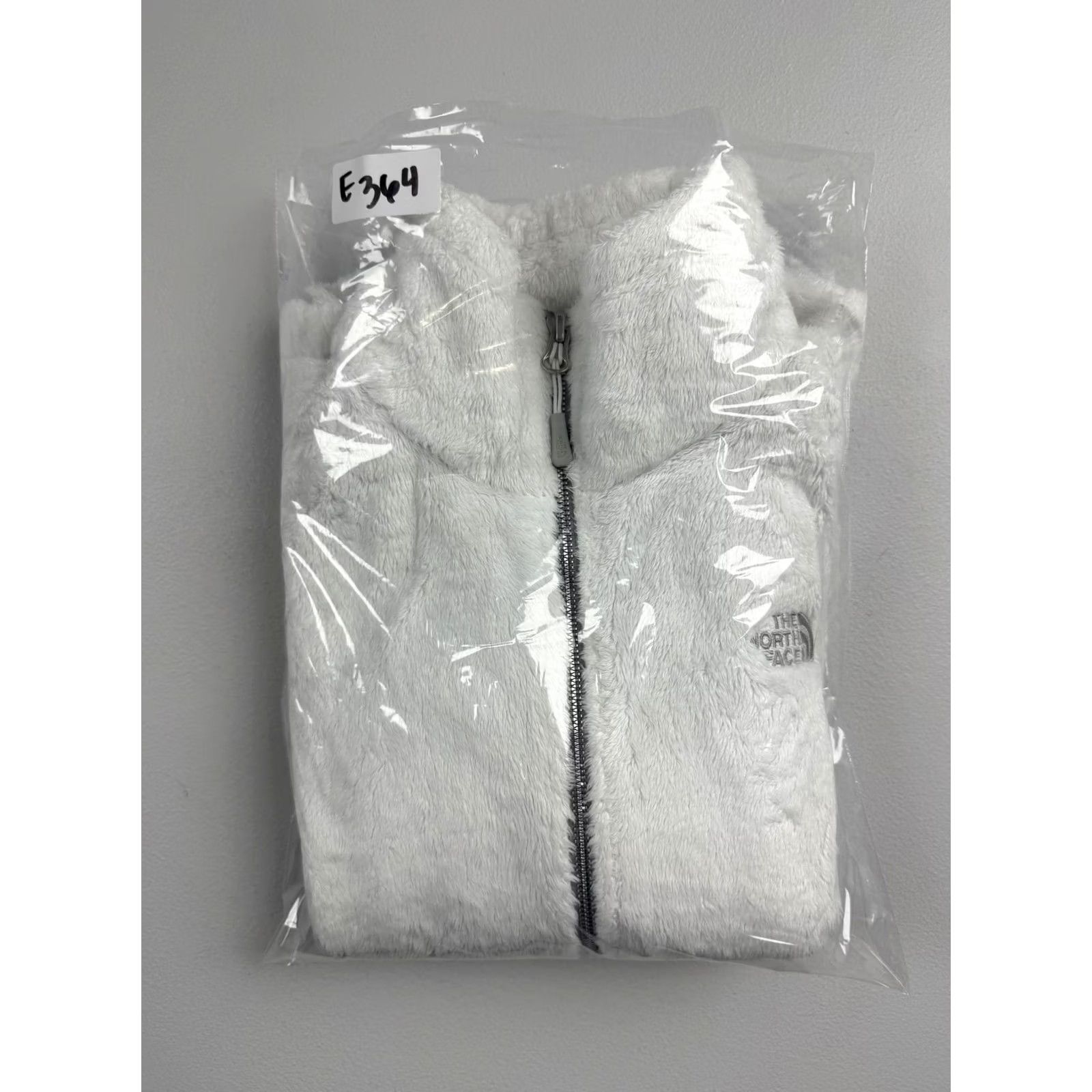 The North Face The North Face Fleece Jacket Womens Small White Osito Full Zip Outdoor Warm S/N Logo Pockets Zipper Size S / US 4 / IT 40 - 7 Thumbnail